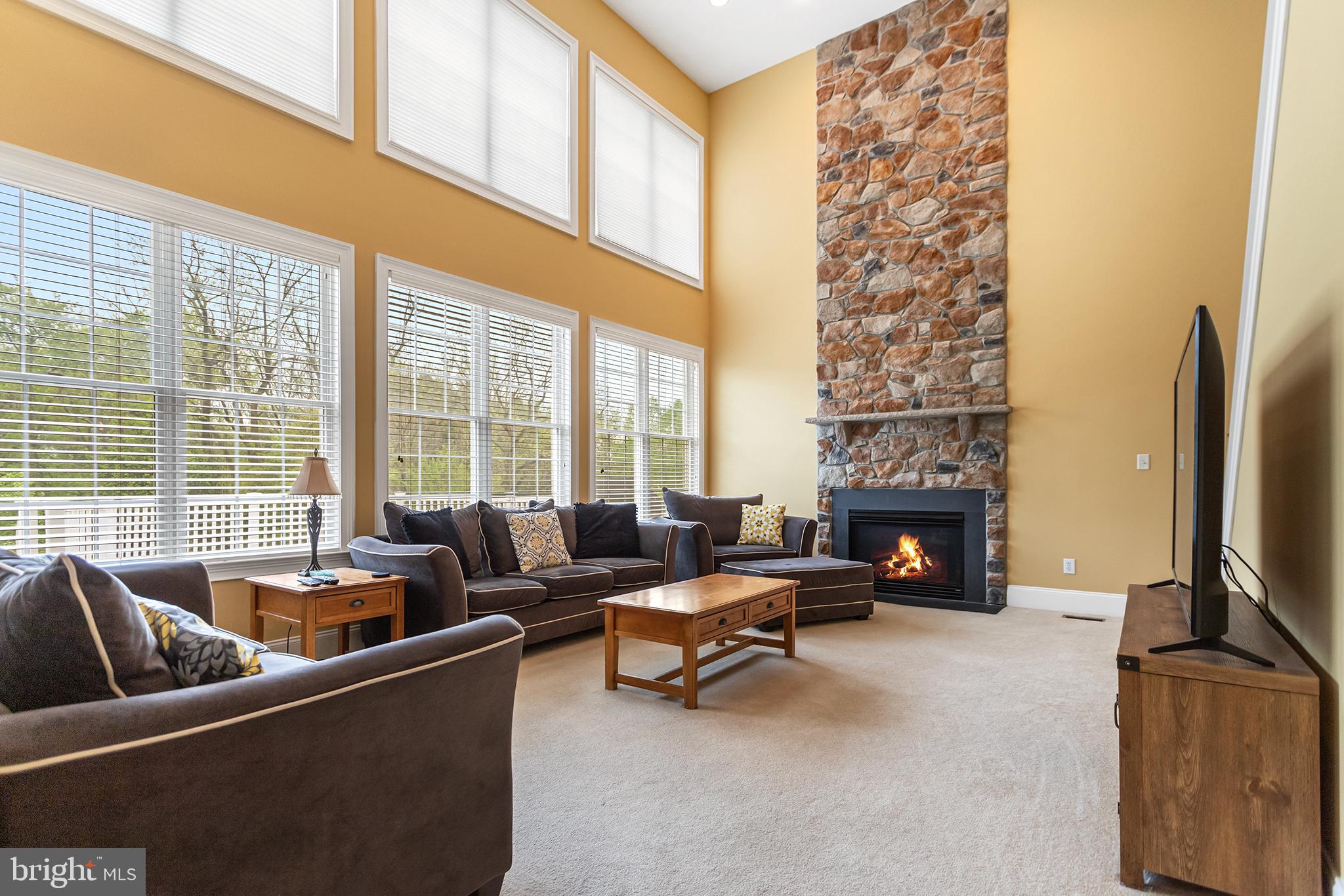 RIVERSIDE - Residential