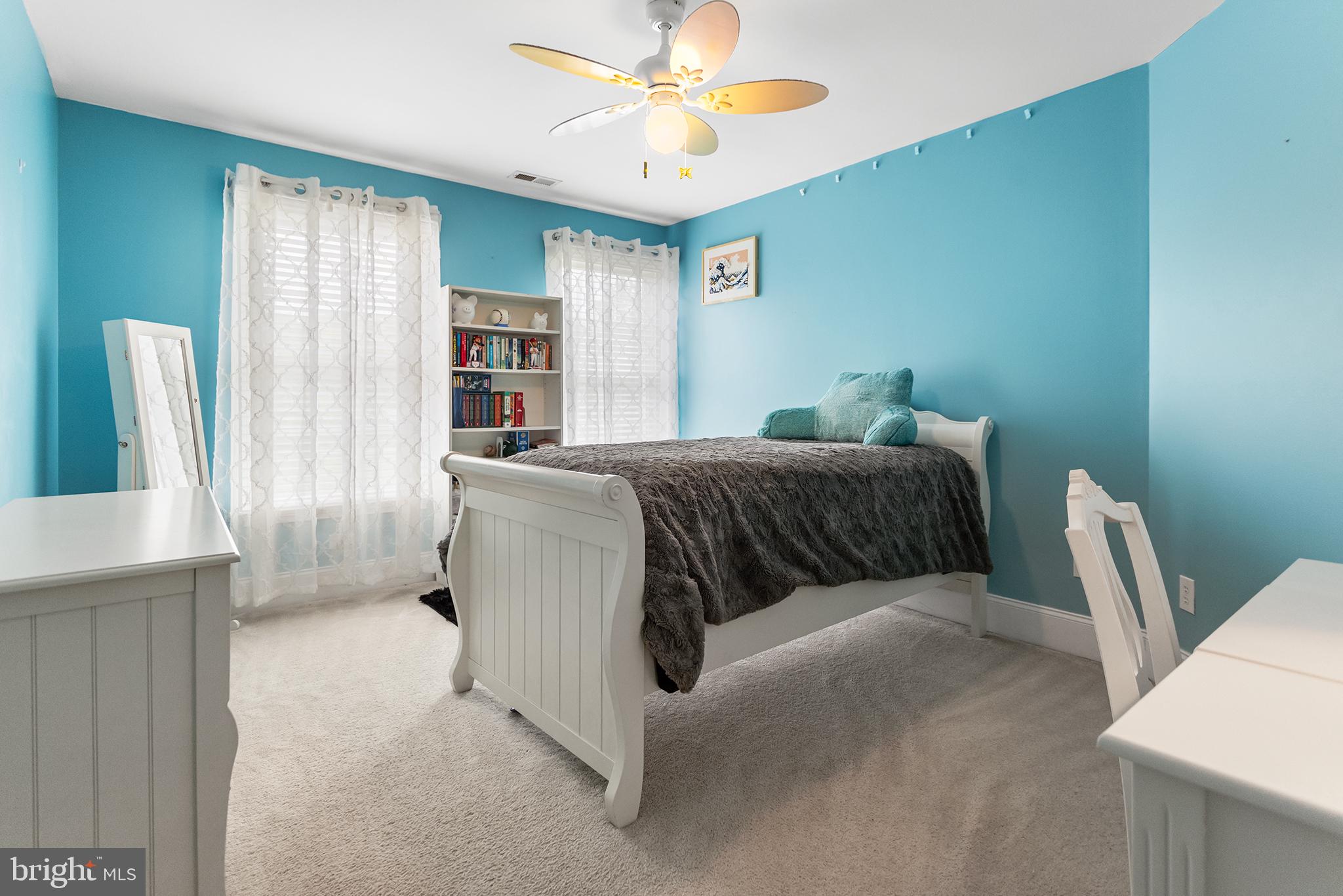 RIVERSIDE - Residential