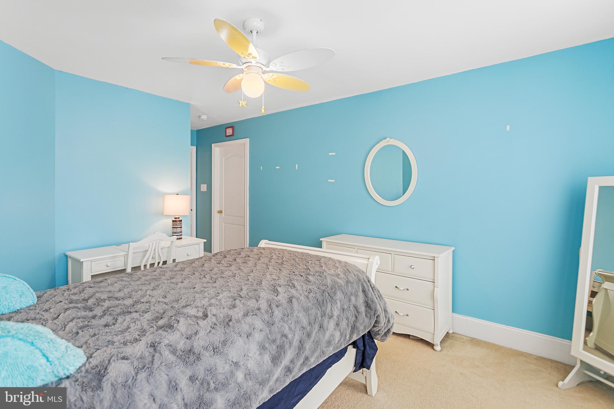 RIVERSIDE - Residential