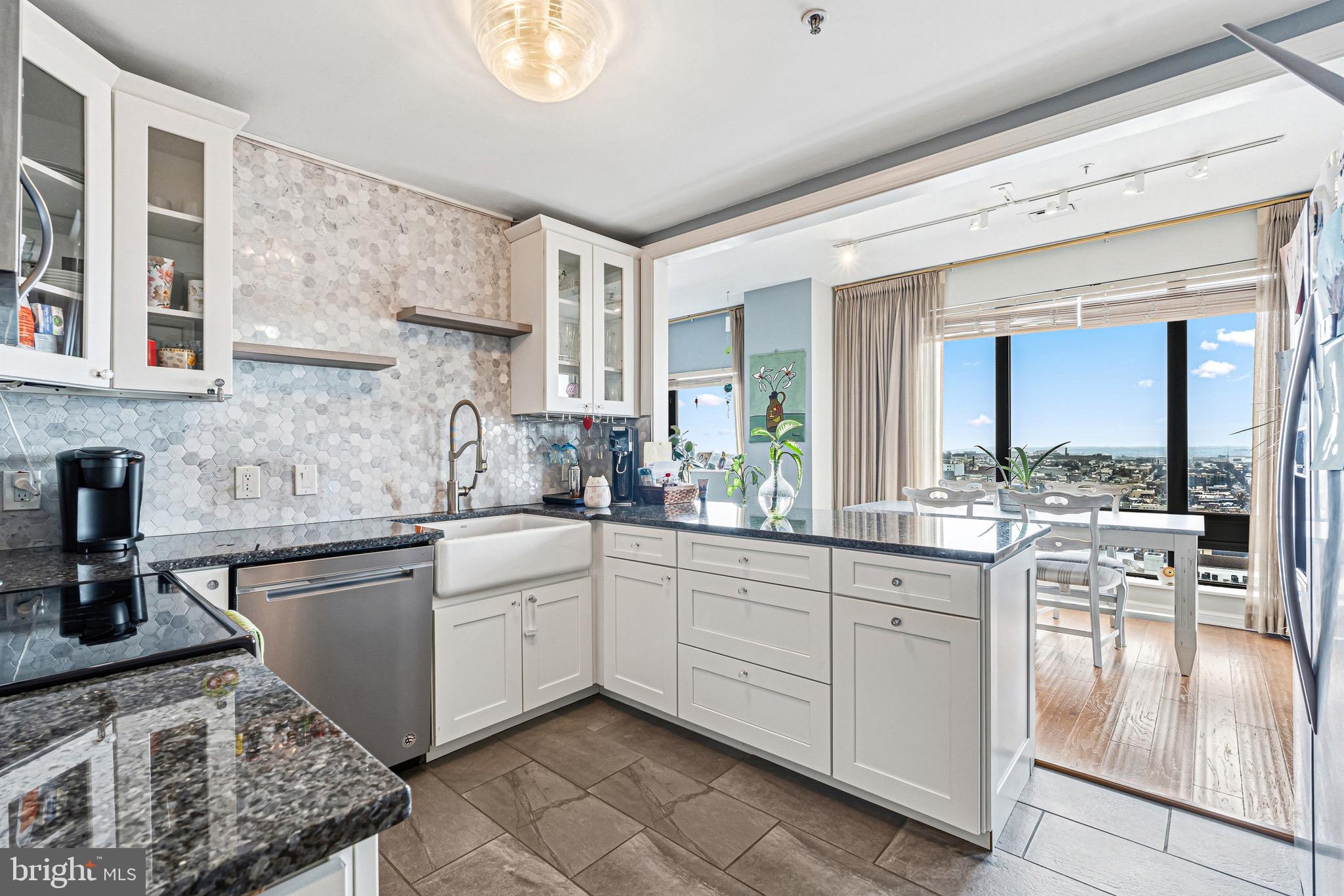 INNER HARBOR - Residential