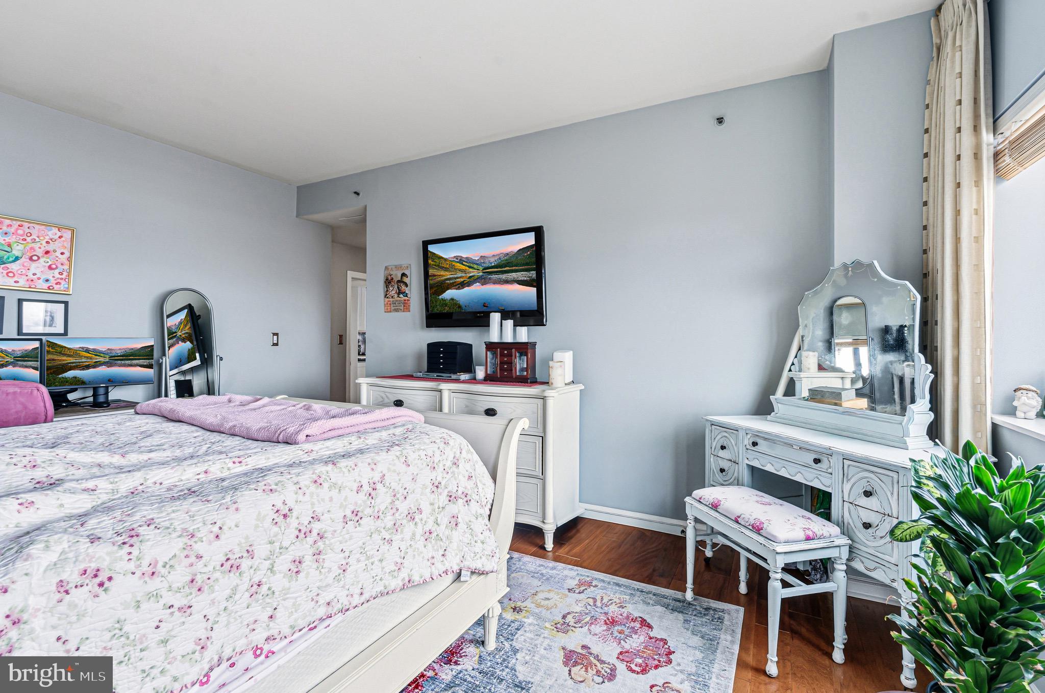 INNER HARBOR - Residential