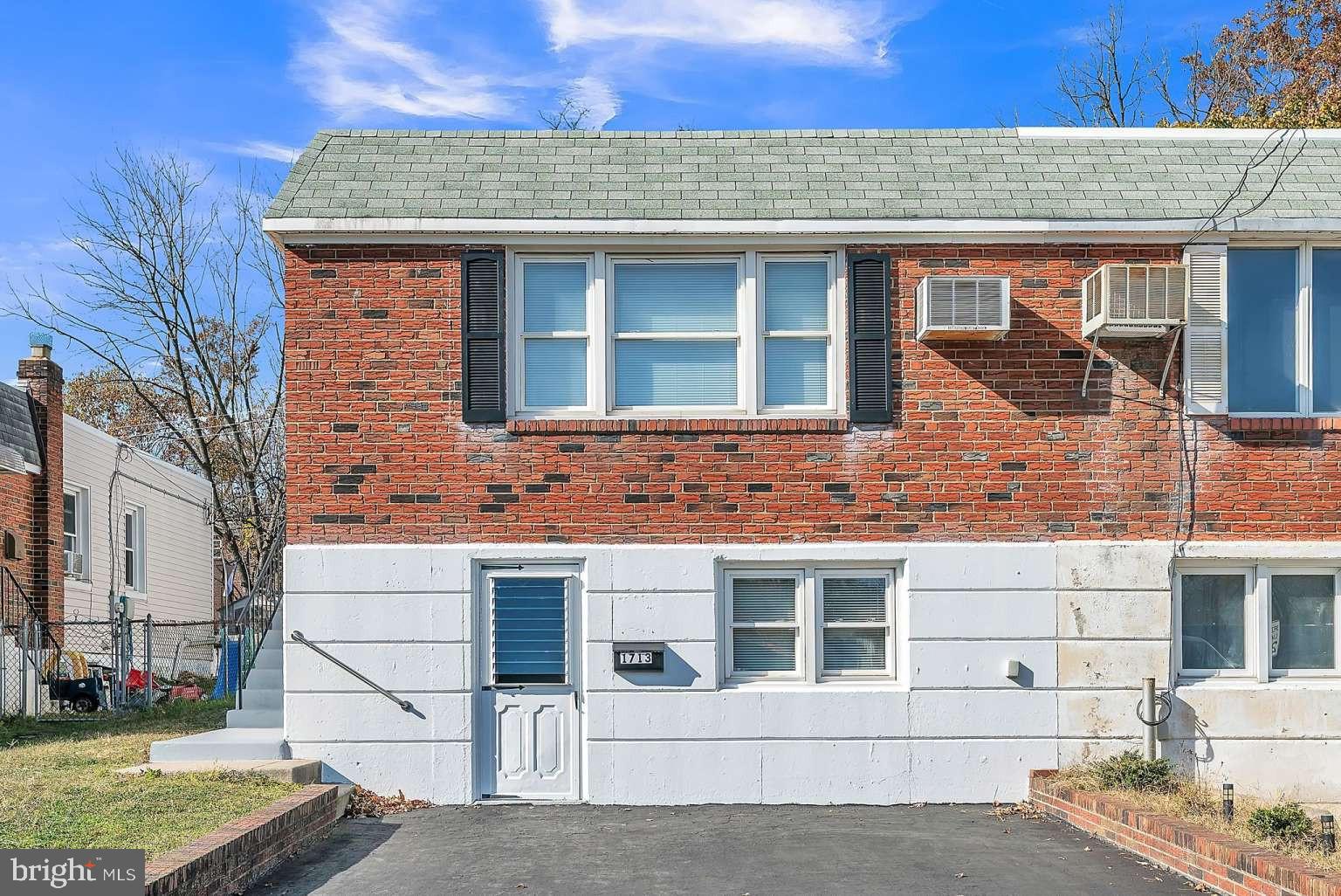 NORRIS HILLS - Residential