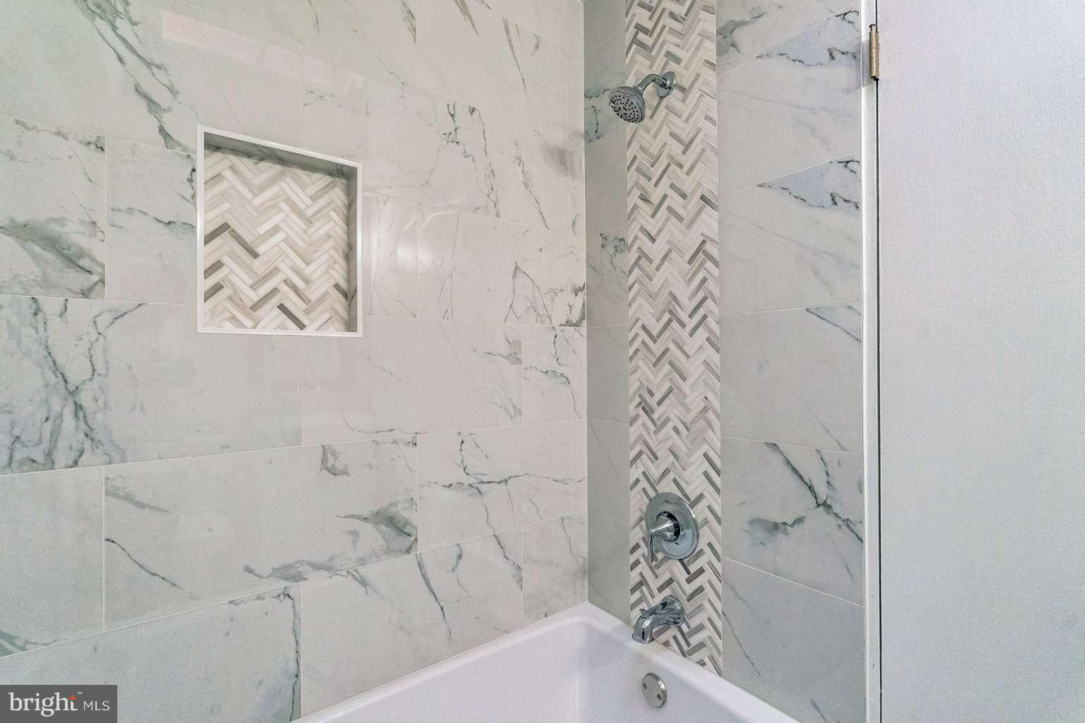 NORRIS HILLS - Residential