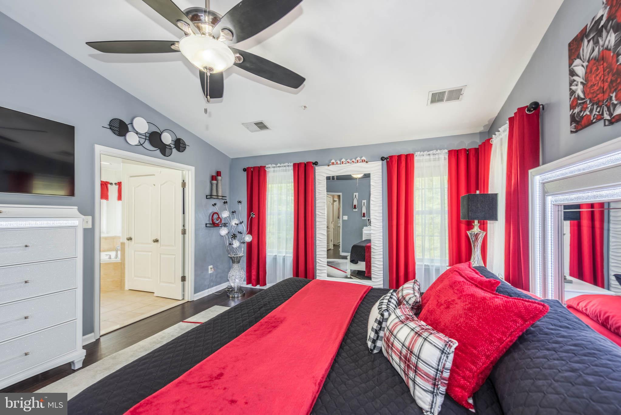 TANYARD SPRINGS - Residential