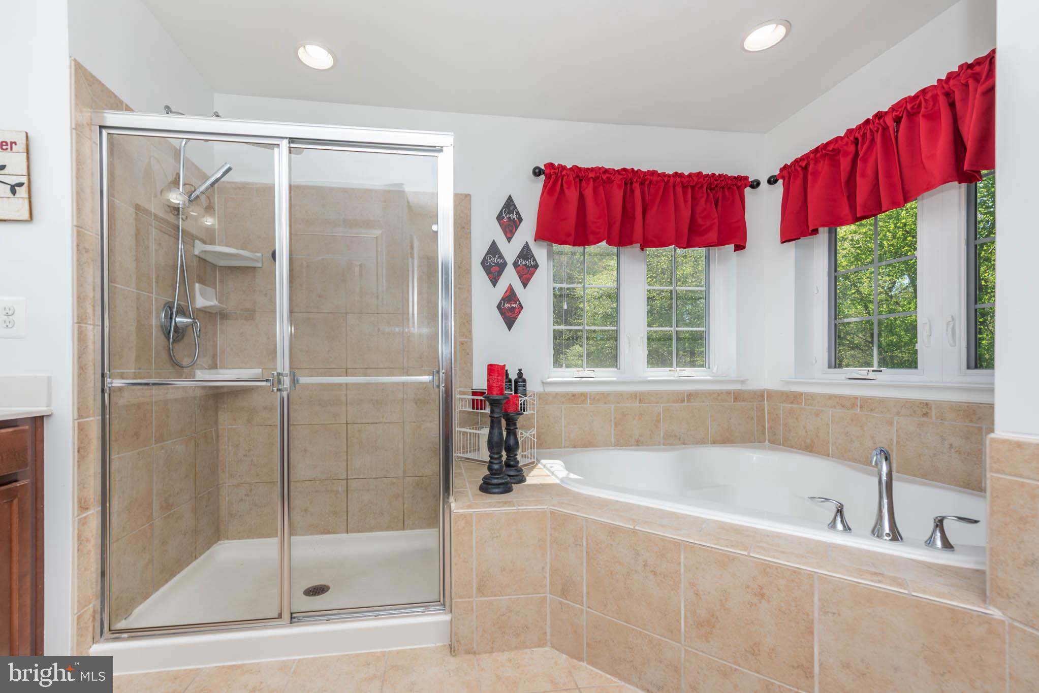 TANYARD SPRINGS - Residential