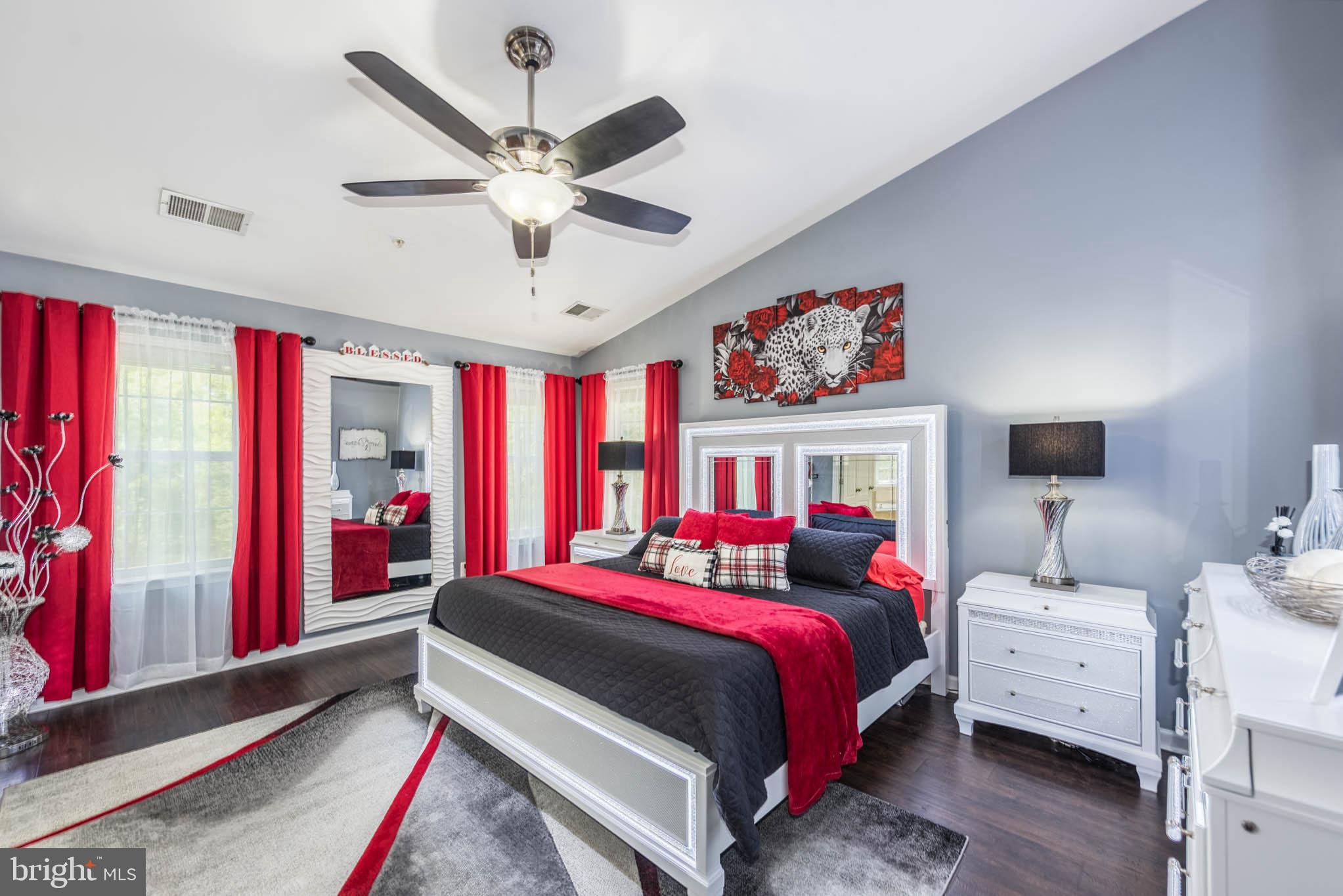 TANYARD SPRINGS - Residential