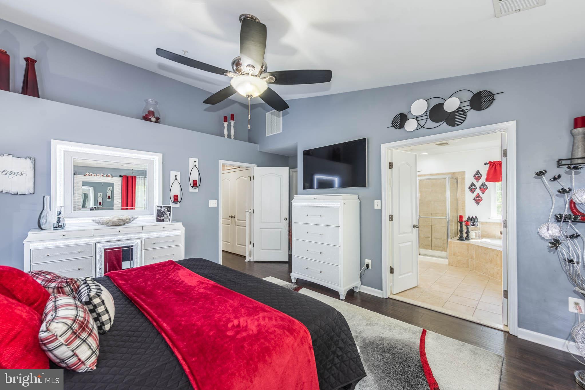 TANYARD SPRINGS - Residential