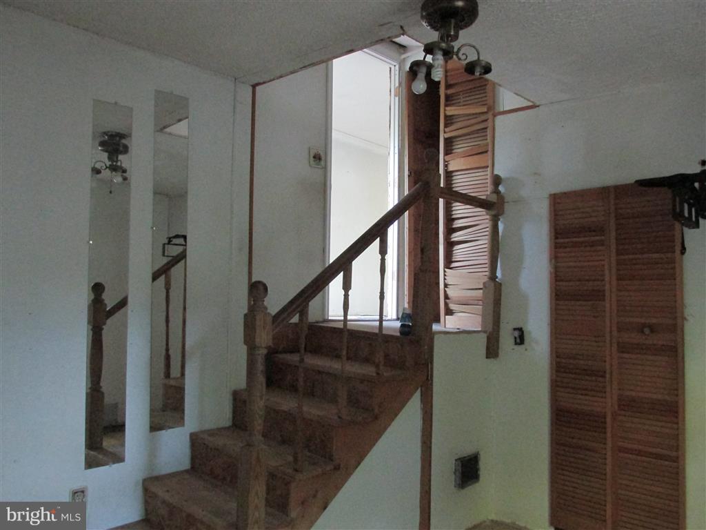 SHIRLEY HEIGHTS - Residential