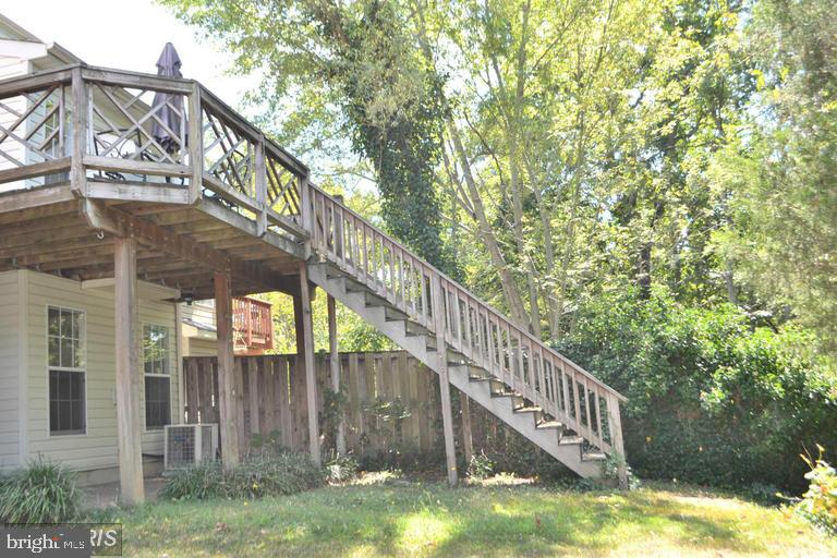 TURNBERRY VILLAGE - Residential Lease