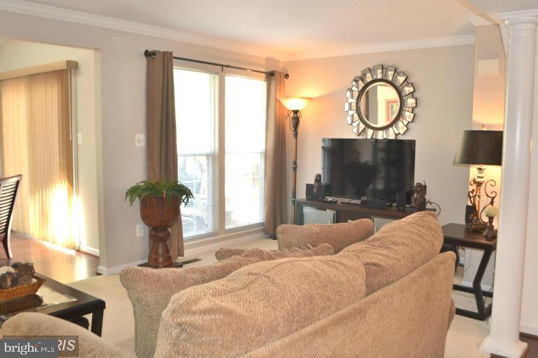 TURNBERRY VILLAGE - Residential Lease