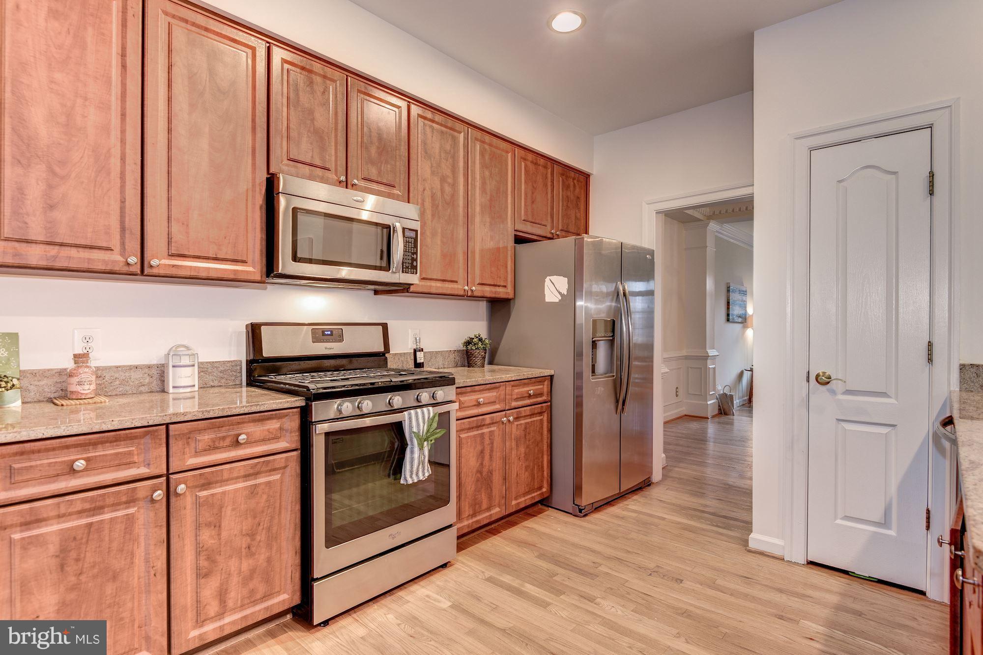 STONEGATE - Residential