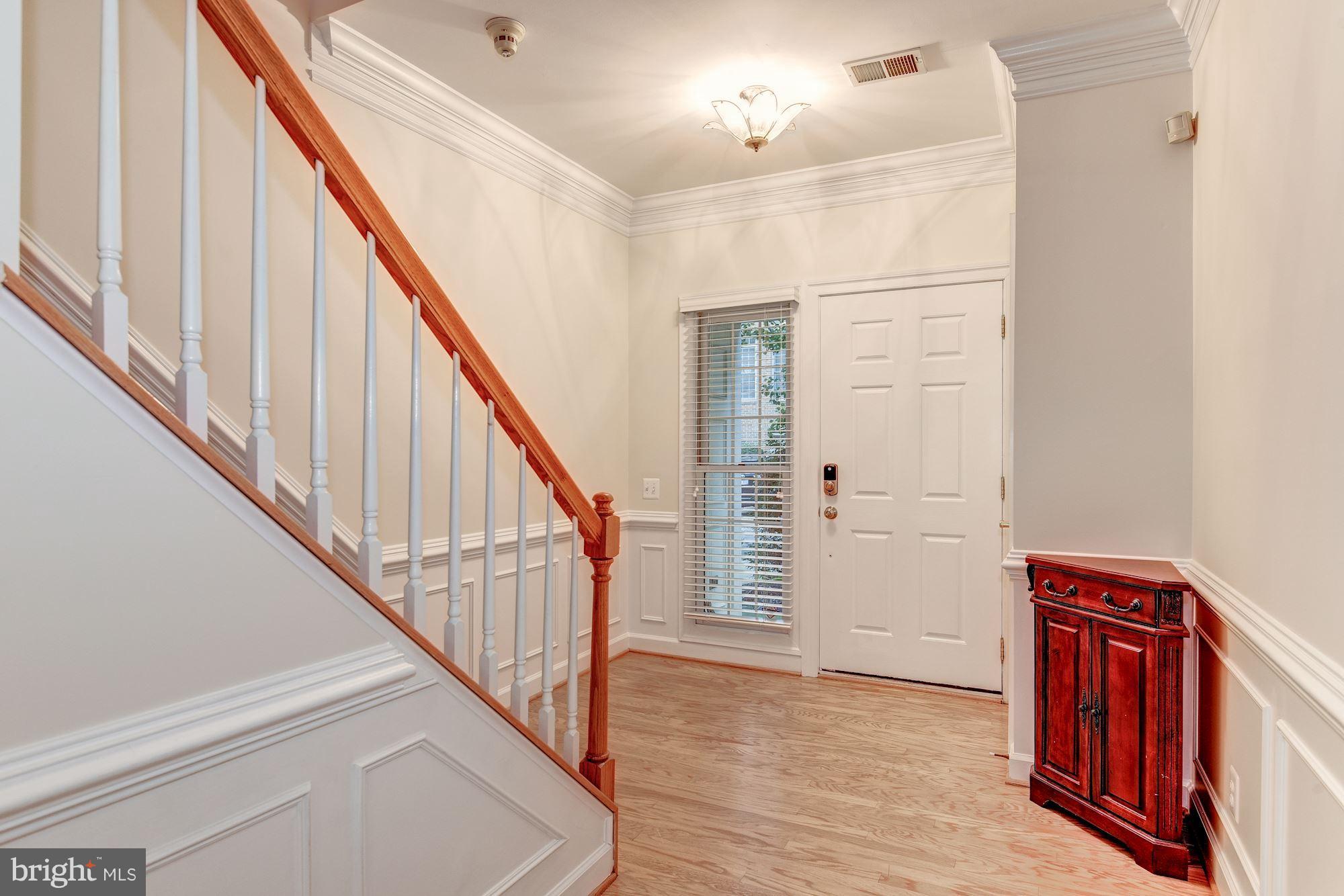 STONEGATE - Residential