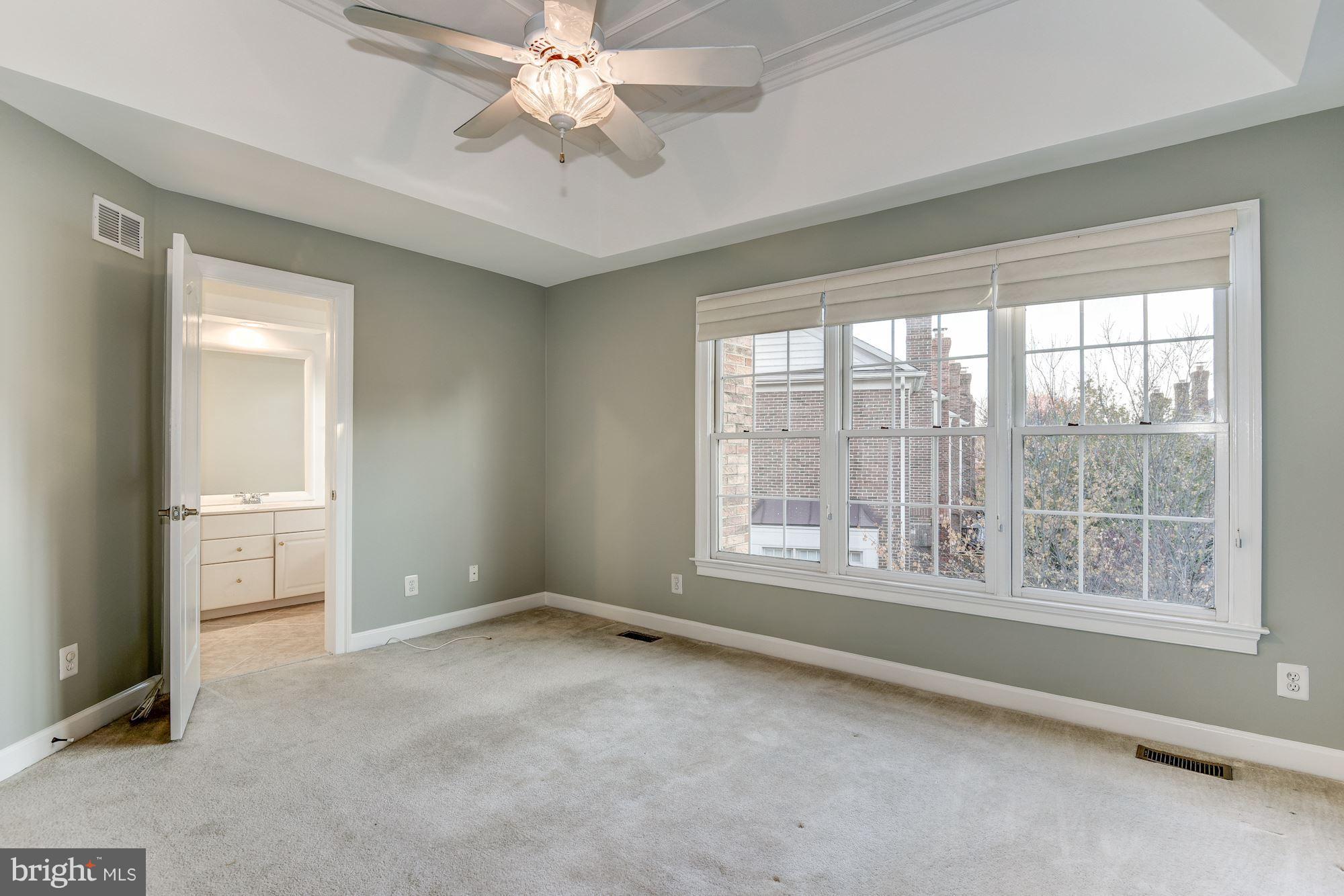 STONEGATE - Residential