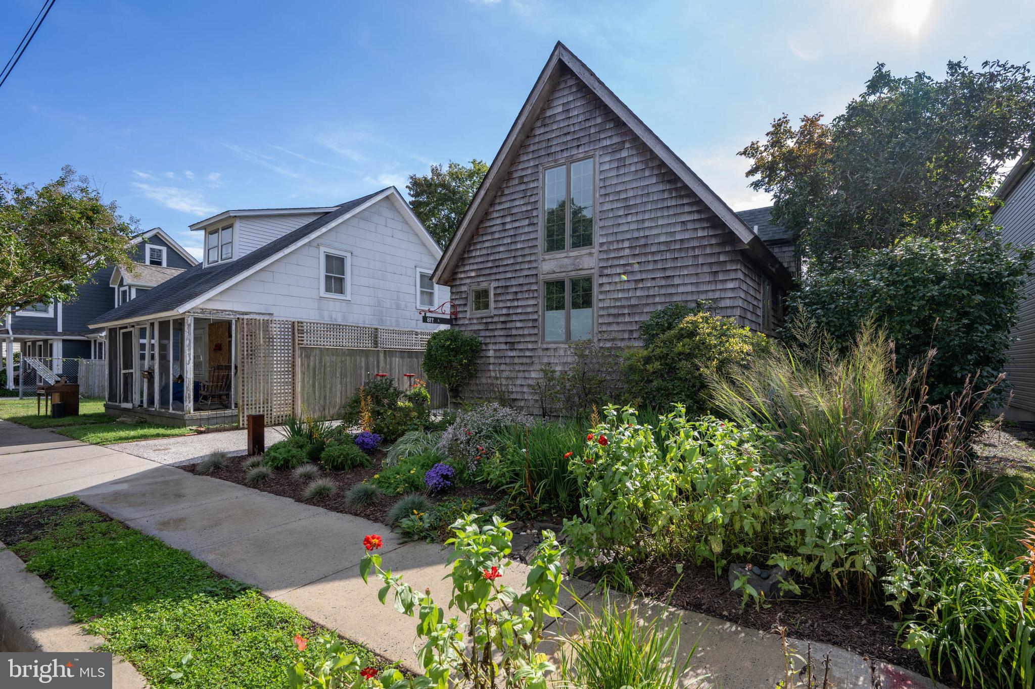118 BEEBE AVENUE