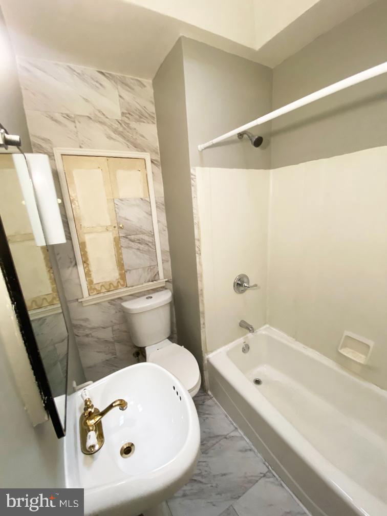 JUNIATA - Residential Lease