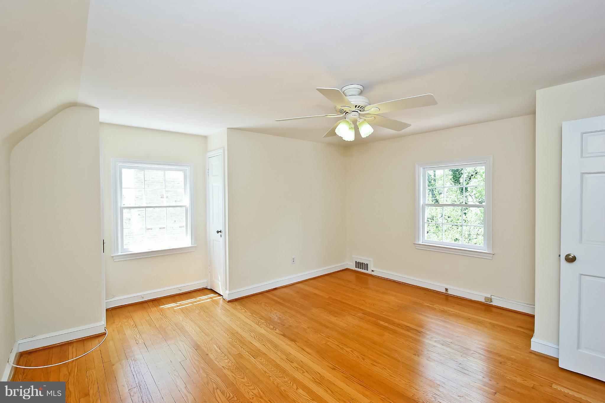 TARRYTOWN PARK - Residential Lease