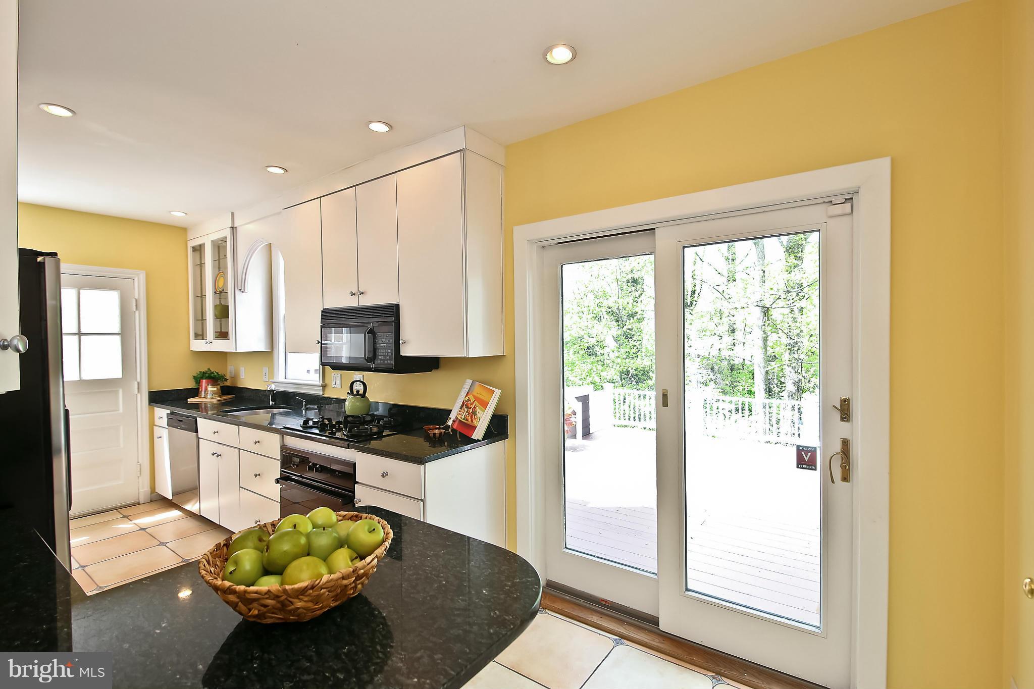 TARRYTOWN PARK - Residential Lease