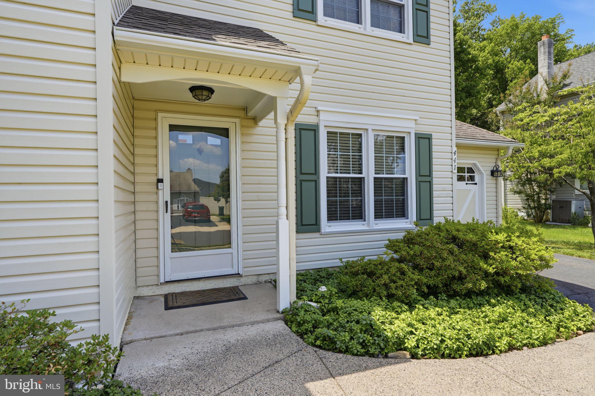 441 STANFORD ROAD