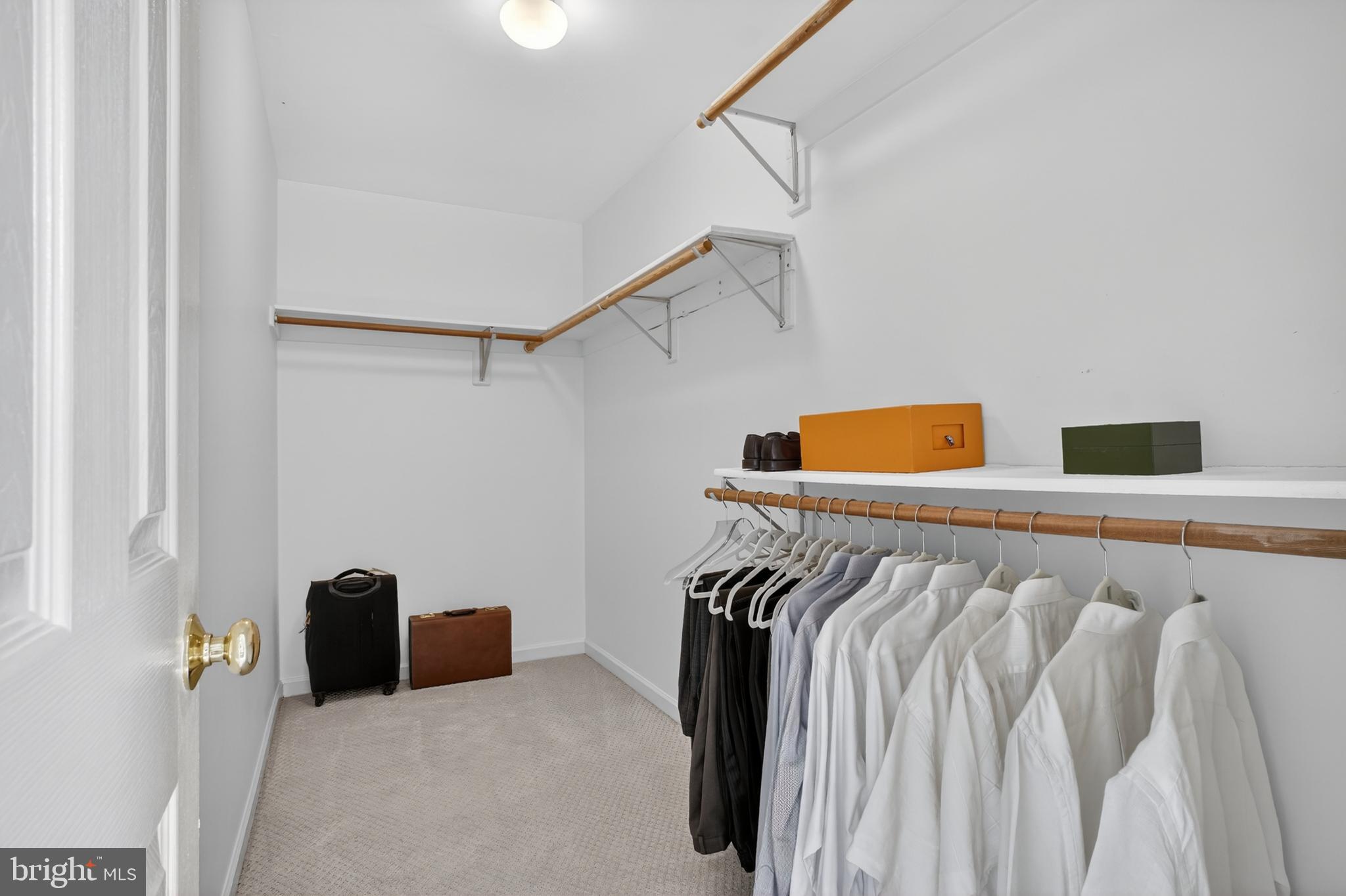 VIRGINIA RUN - Residential