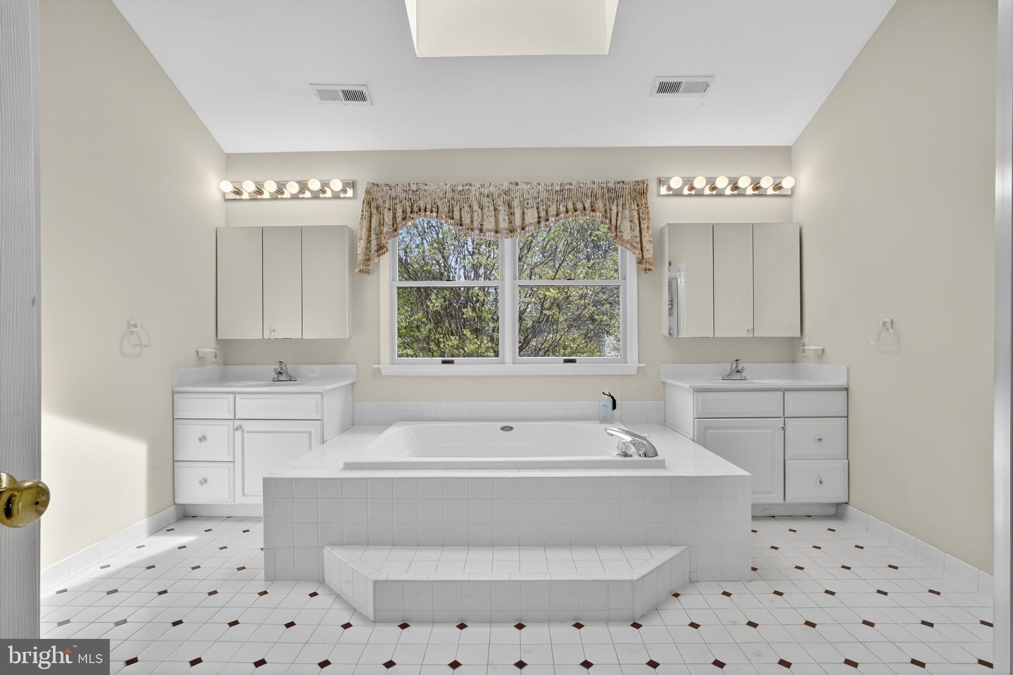 VIRGINIA RUN - Residential