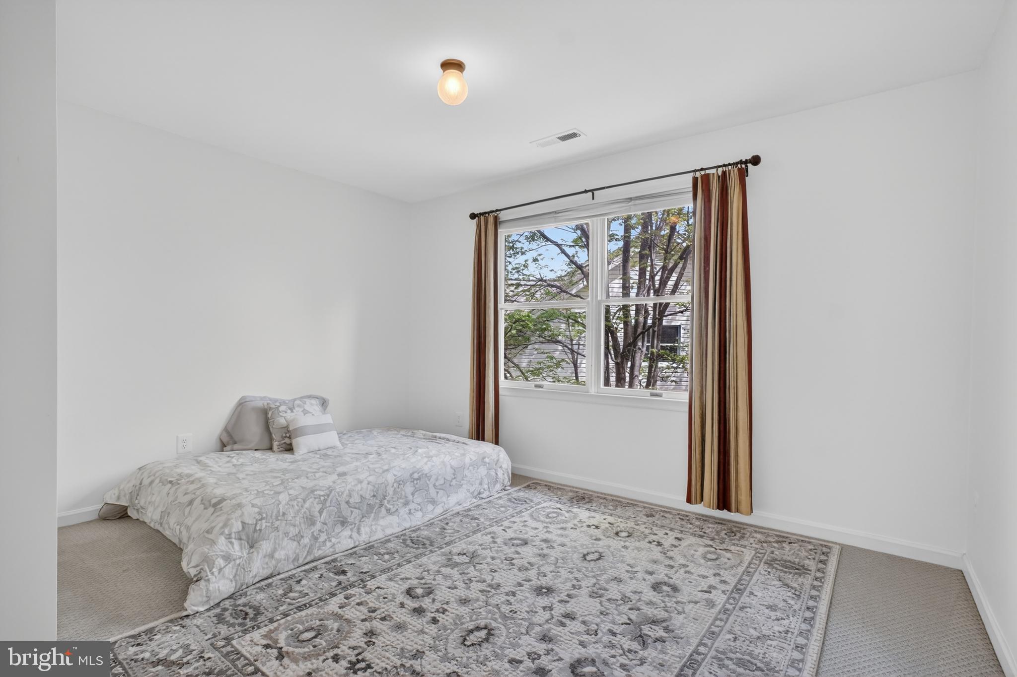 VIRGINIA RUN - Residential