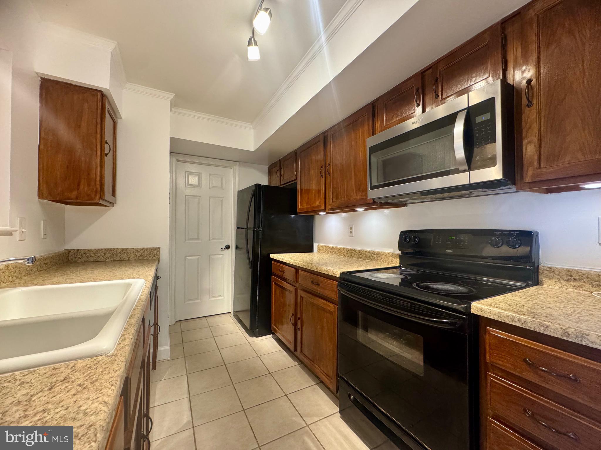 WATERS HOUSE - Residential