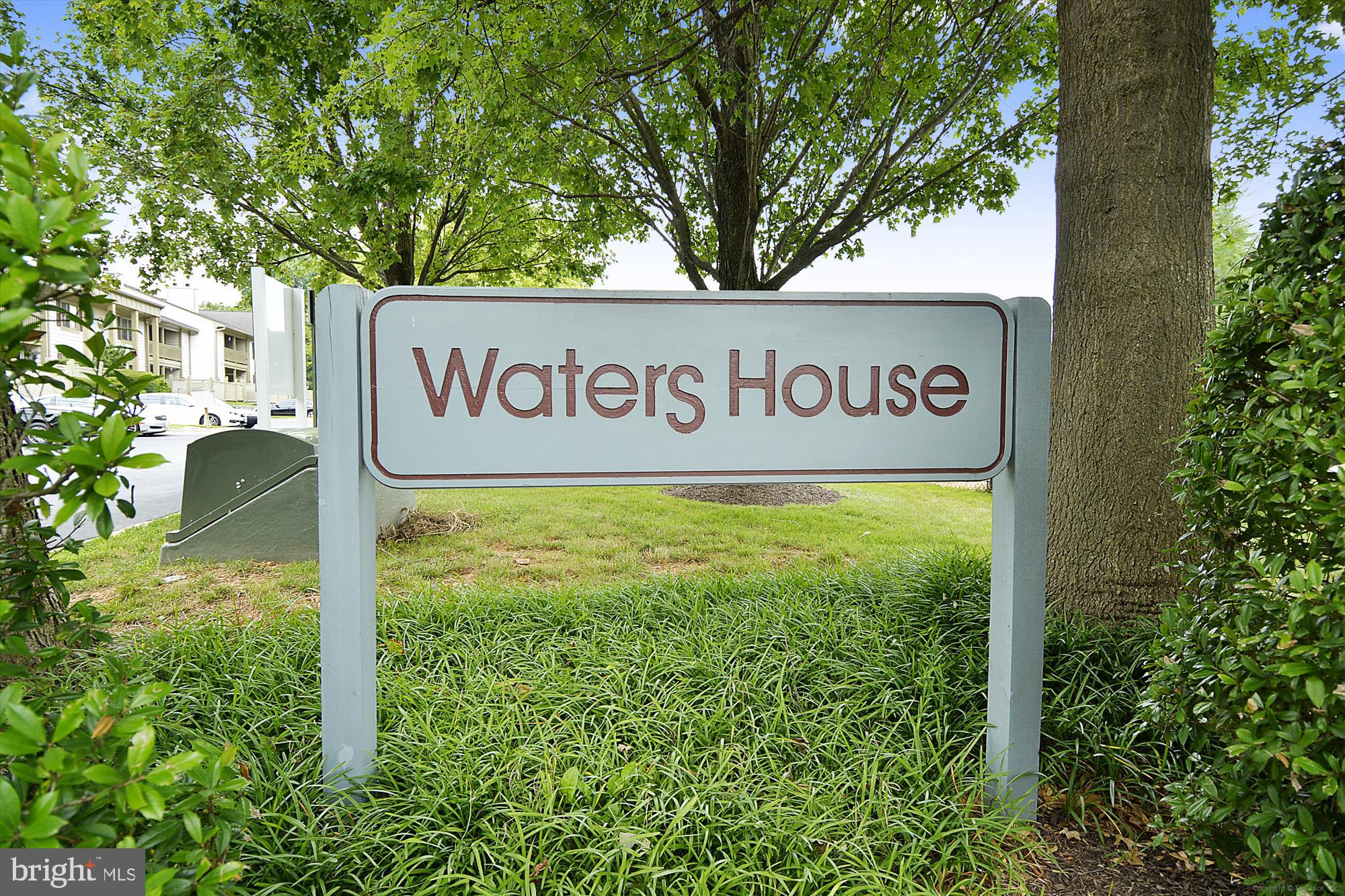 WATERS HOUSE - Residential