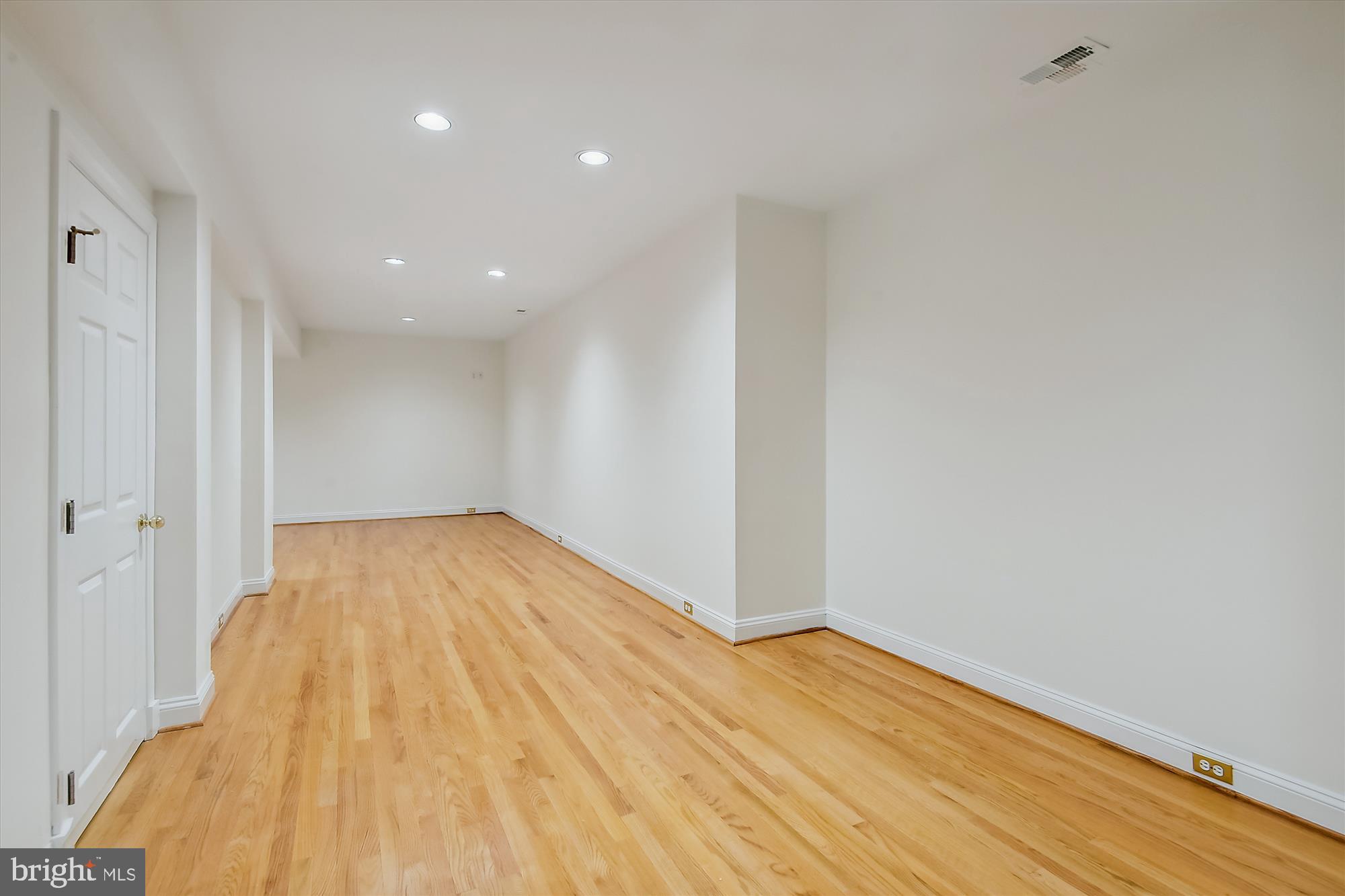 LOCUST RIDGE - Residential