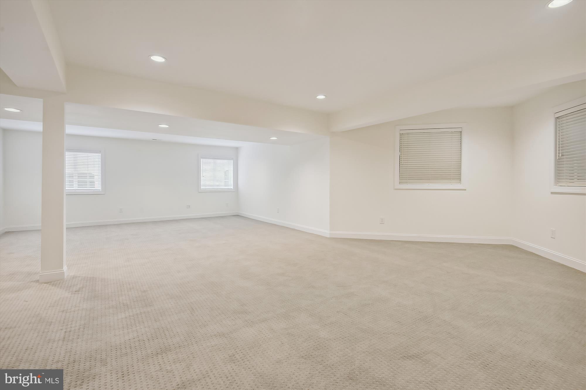 LOCUST RIDGE - Residential