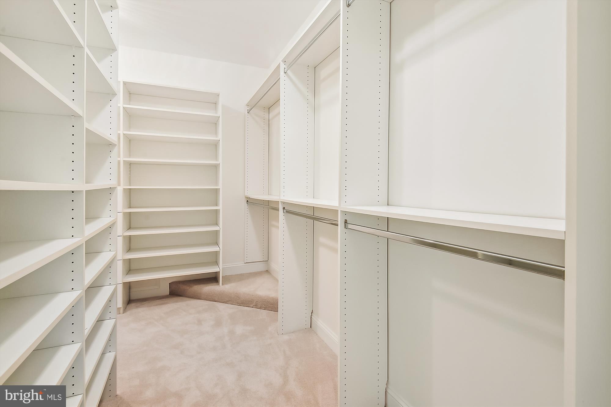 LOCUST RIDGE - Residential