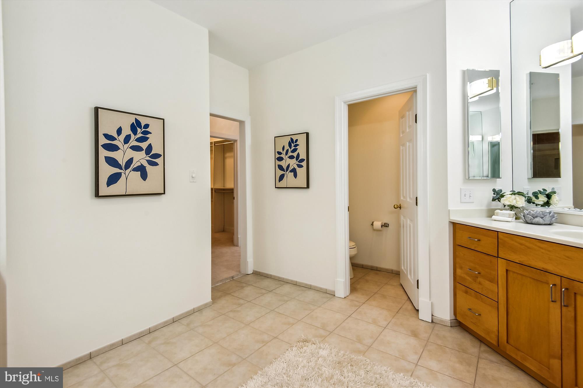 LOCUST RIDGE - Residential