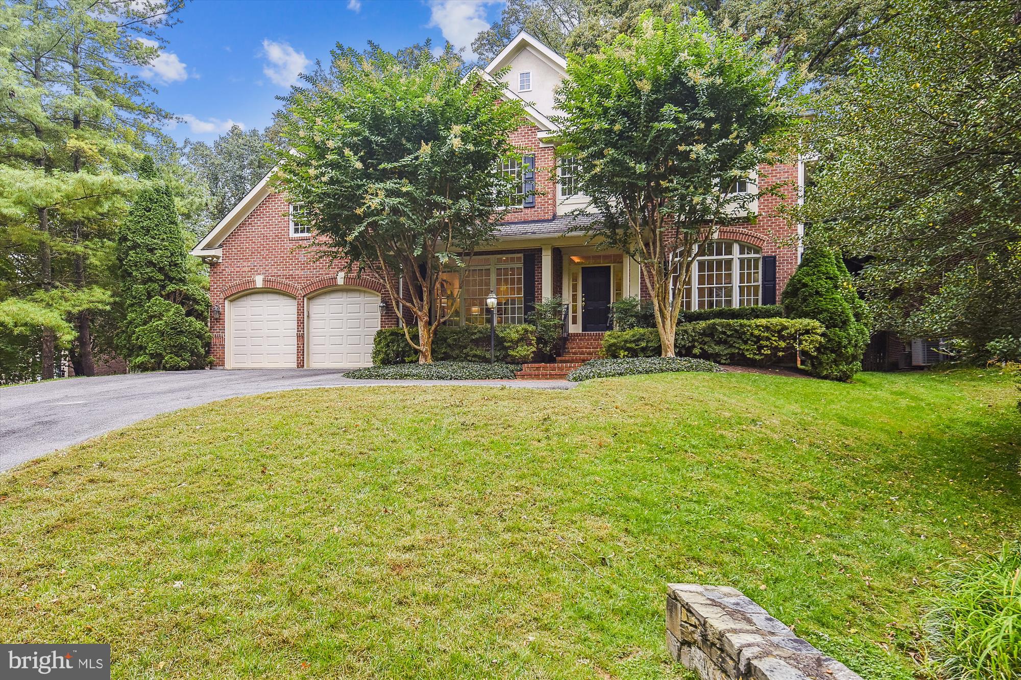 LOCUST RIDGE - Residential