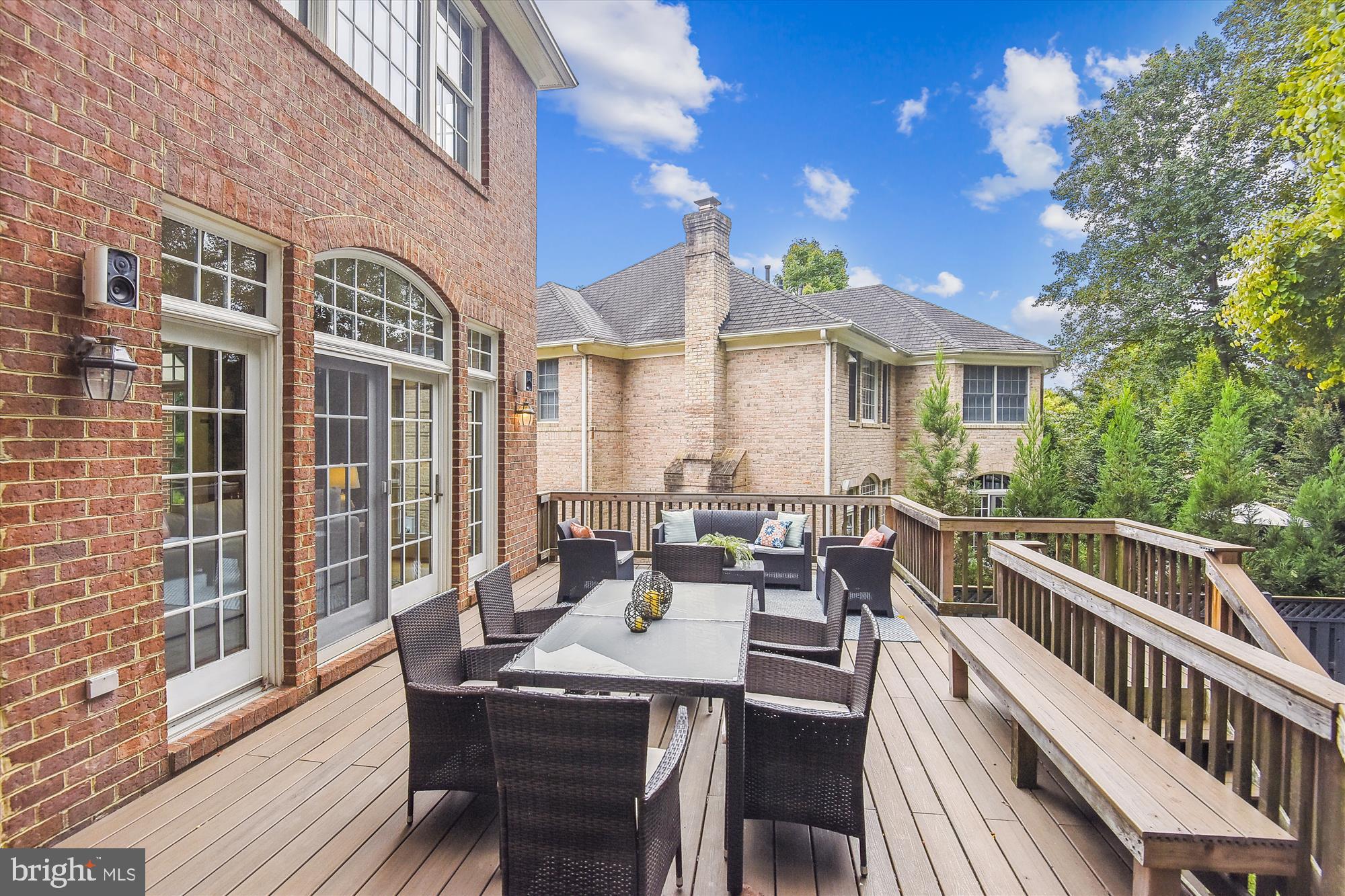 LOCUST RIDGE - Residential