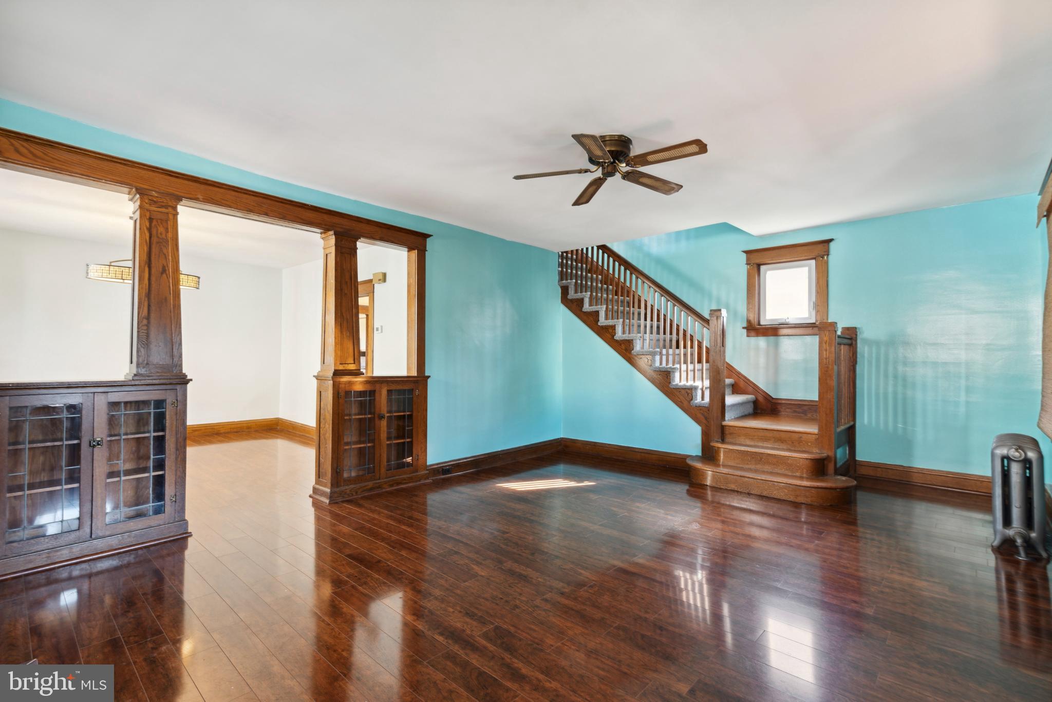 LAWNDALE - Residential