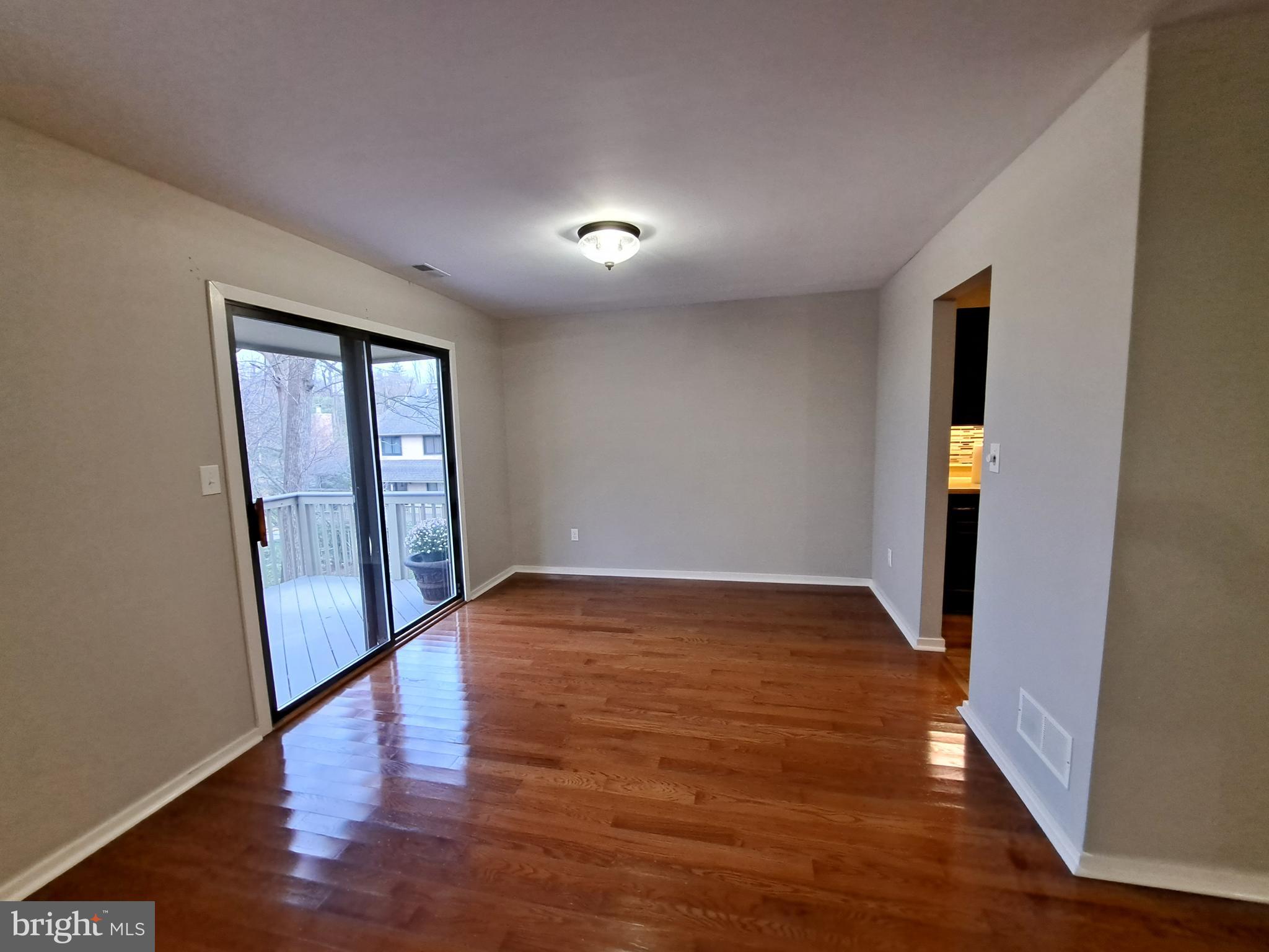 LYNETREE - Residential Lease