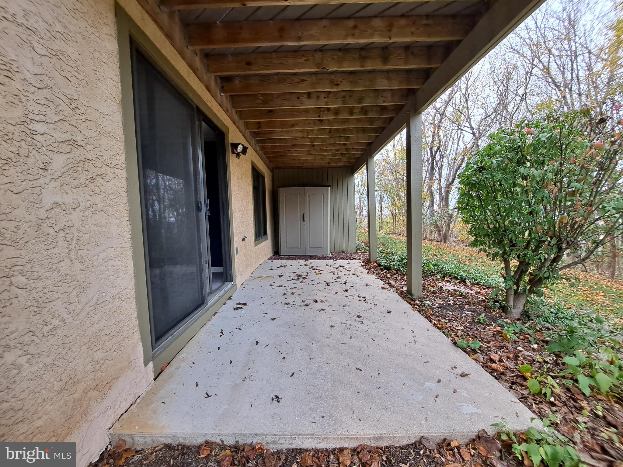 LYNETREE - Residential Lease