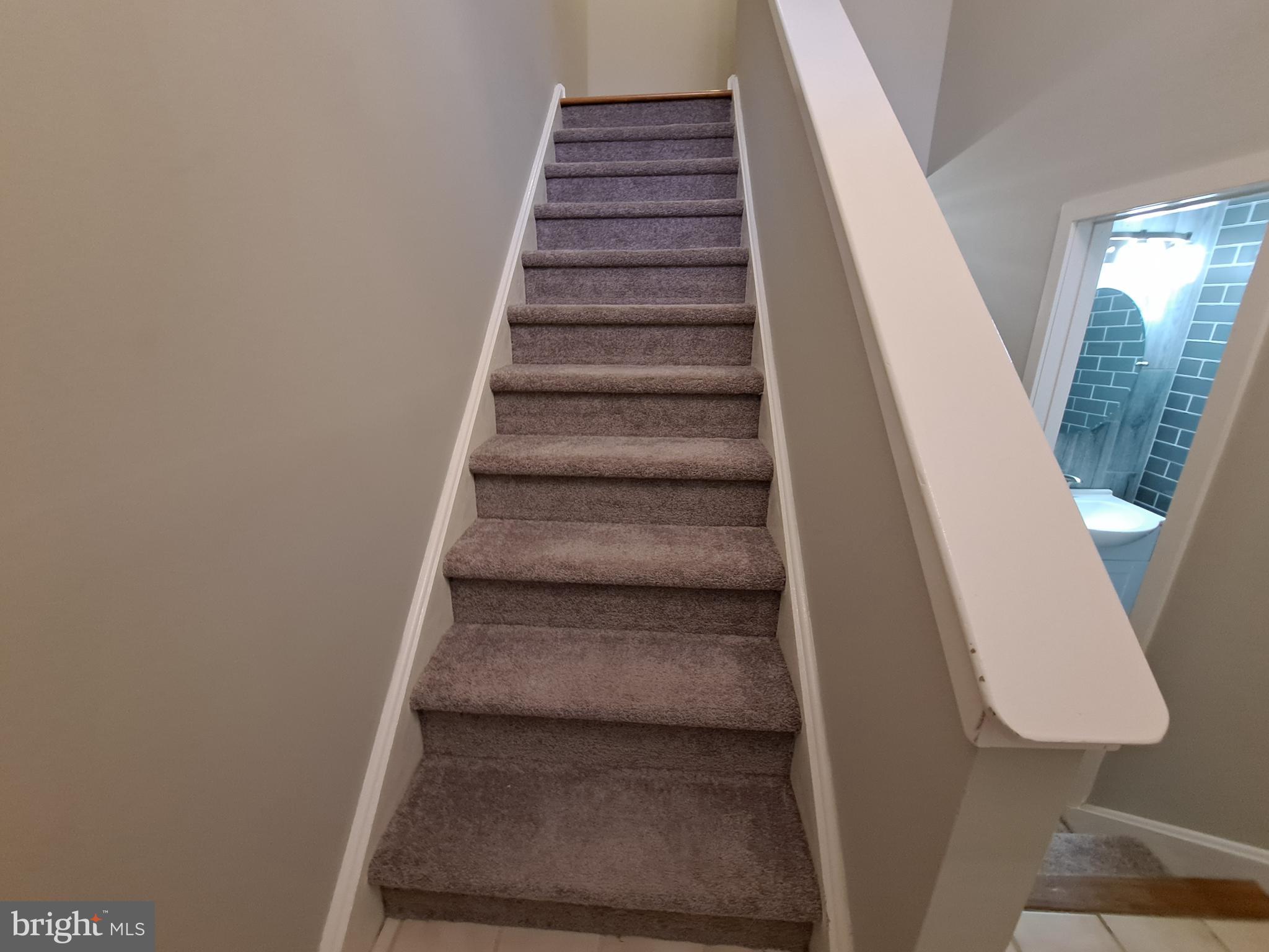 LYNETREE - Residential Lease