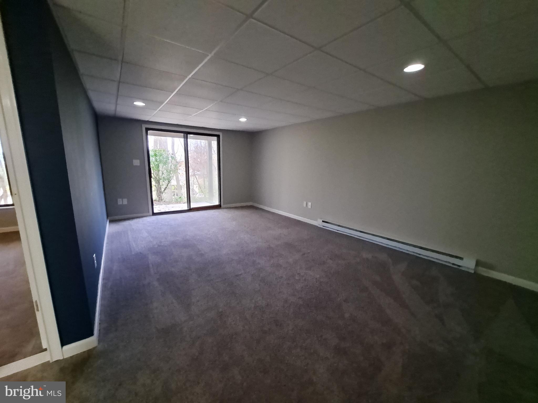 LYNETREE - Residential Lease