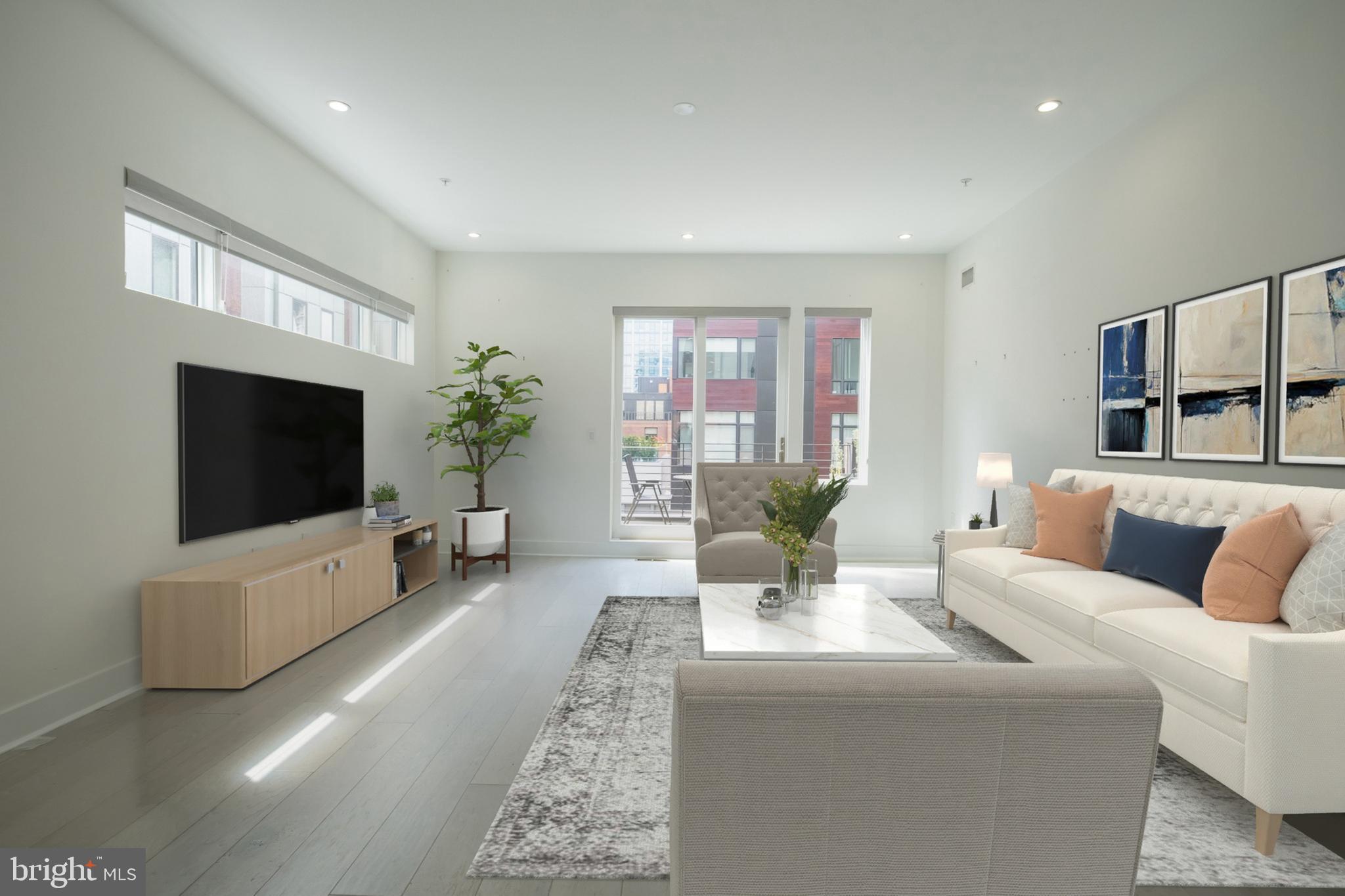 SOCIETY HILL - Residential