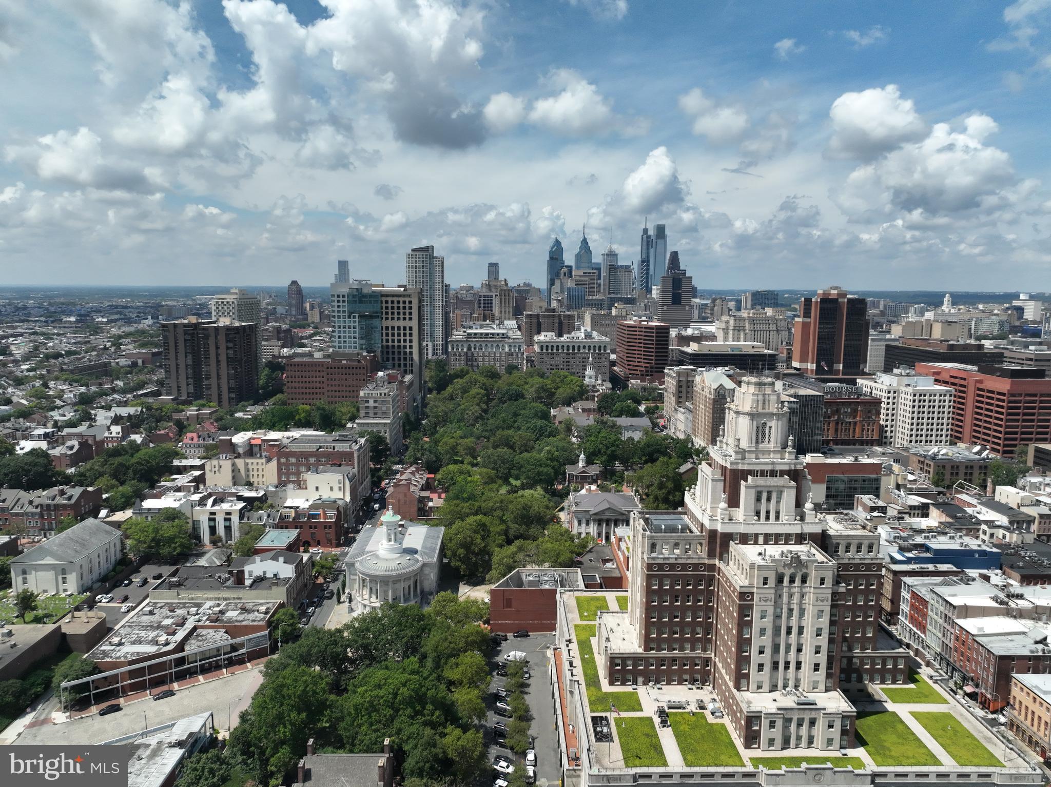 SOCIETY HILL - Residential