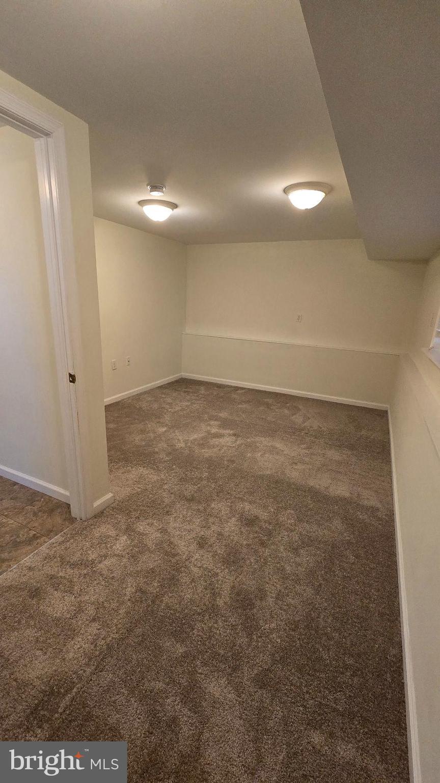 BIRCHWOOD PARK - Residential Lease