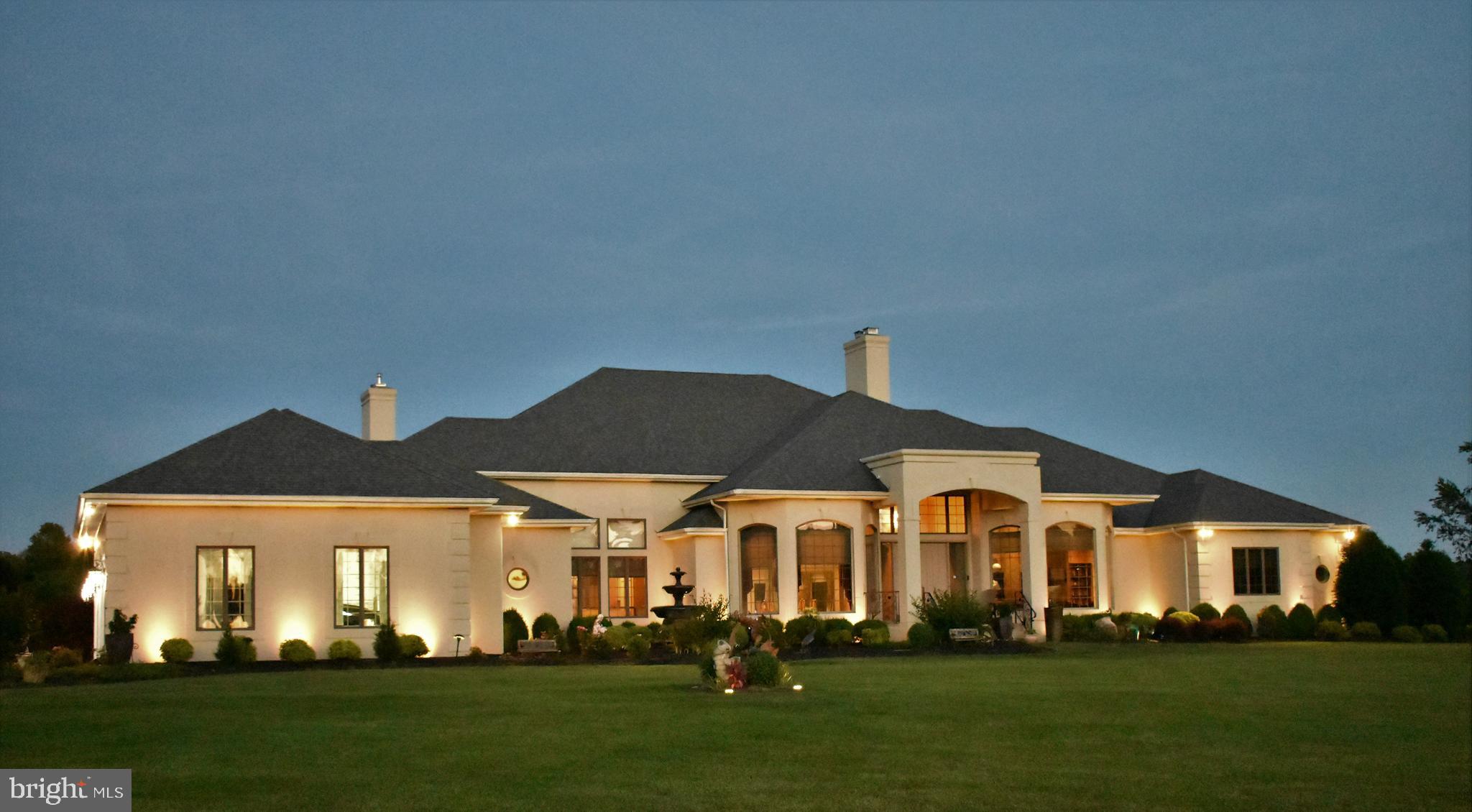 LAMBOURNE DOWNS - Residential