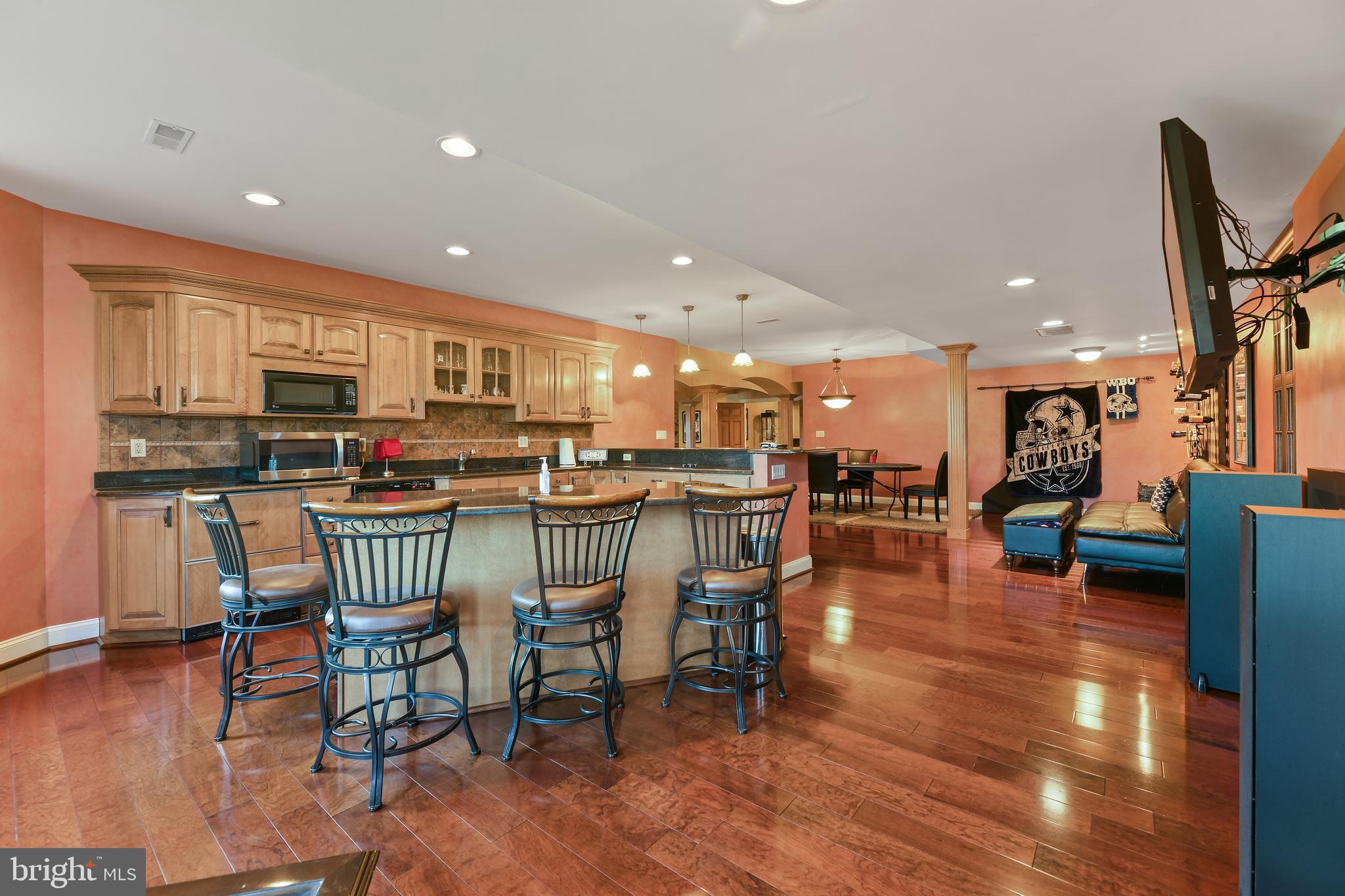 LAMBOURNE DOWNS - Residential