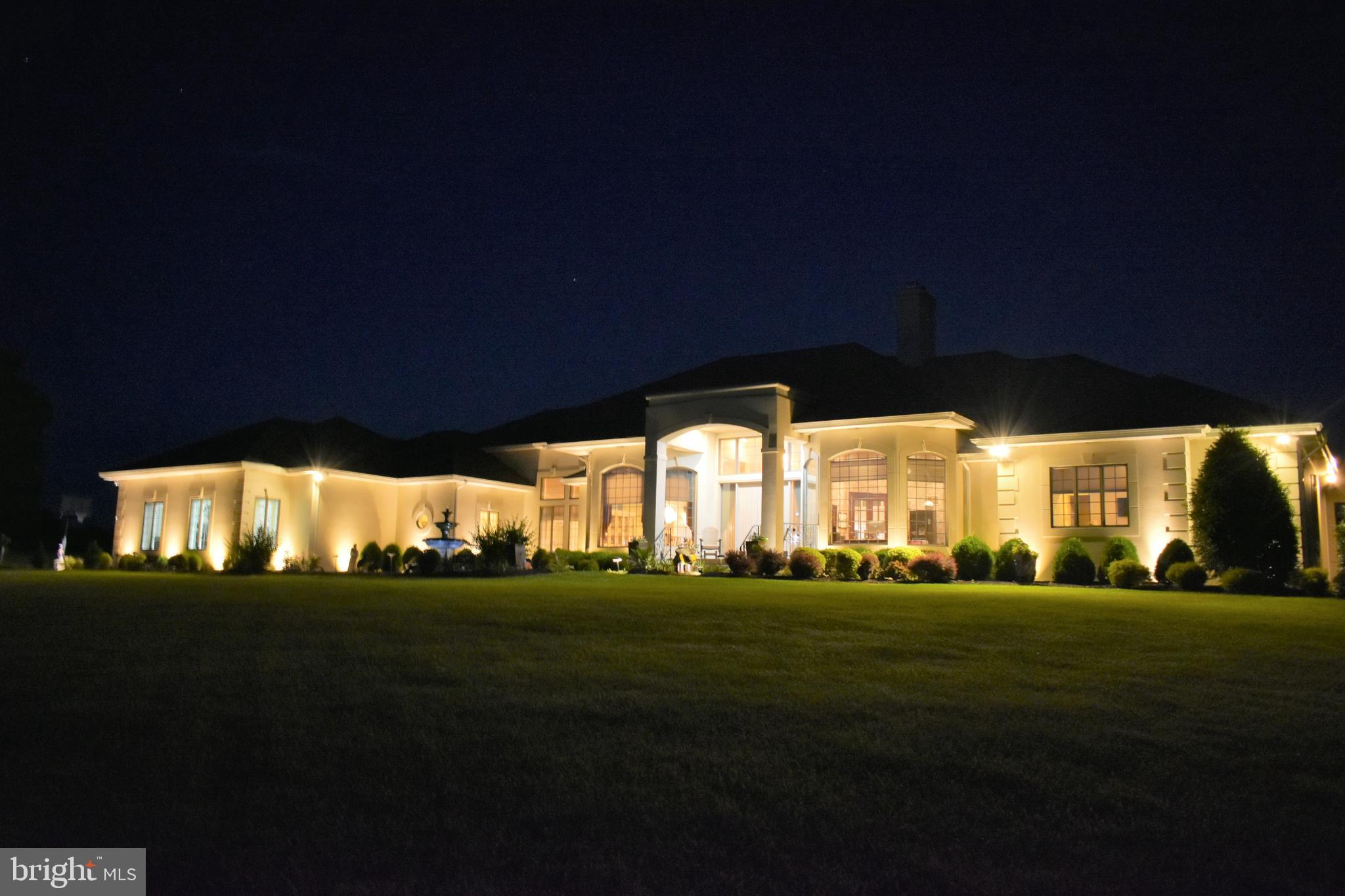 LAMBOURNE DOWNS - Residential