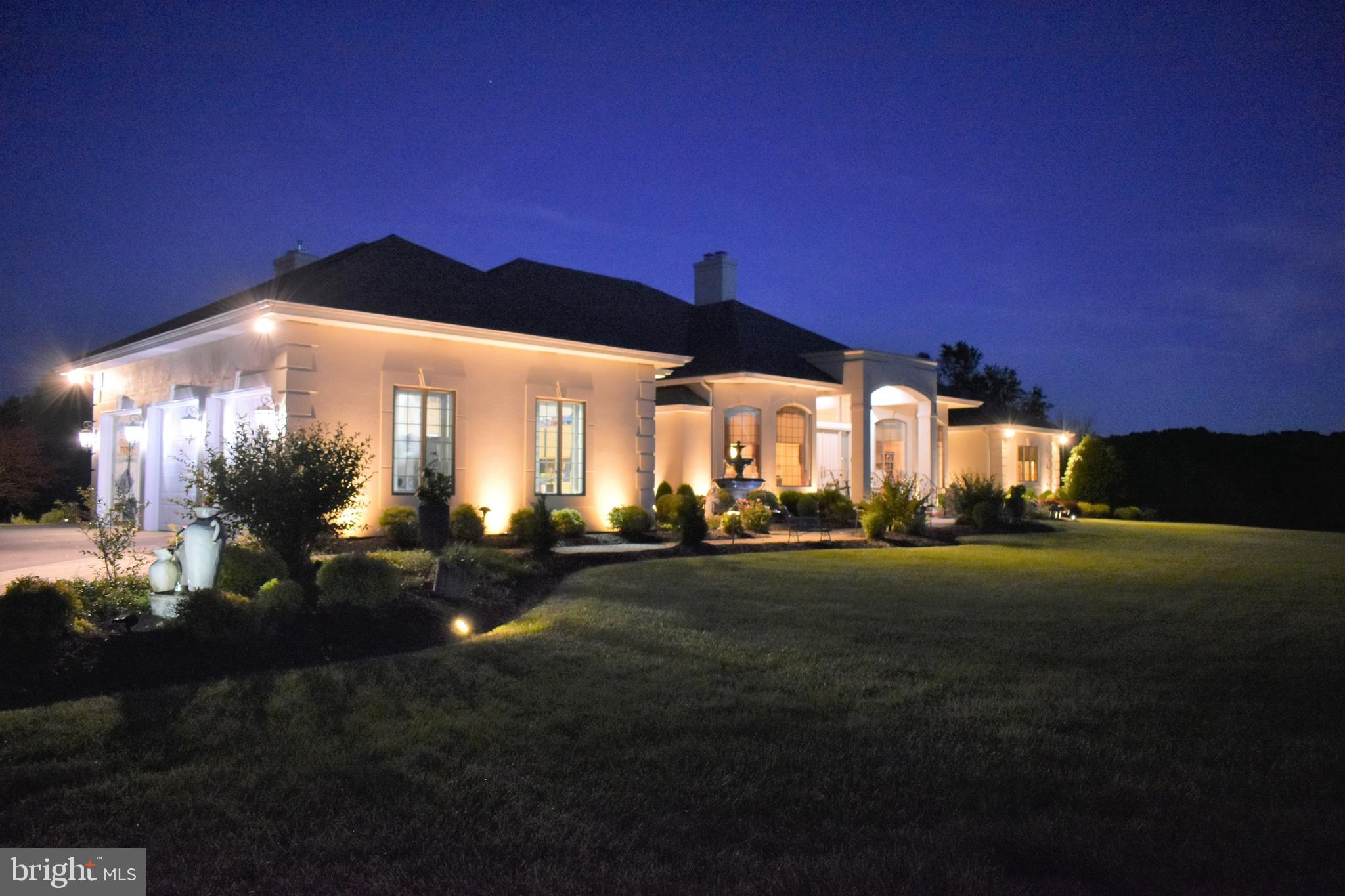 LAMBOURNE DOWNS - Residential