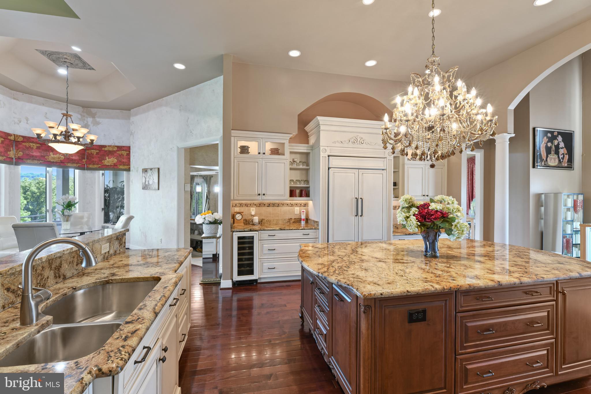 LAMBOURNE DOWNS - Residential