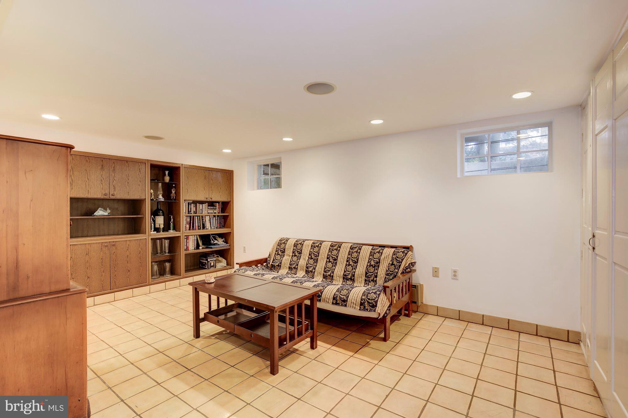 ALTA VISTA - Residential