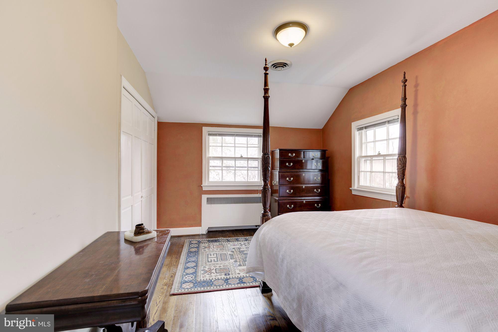 ALTA VISTA - Residential