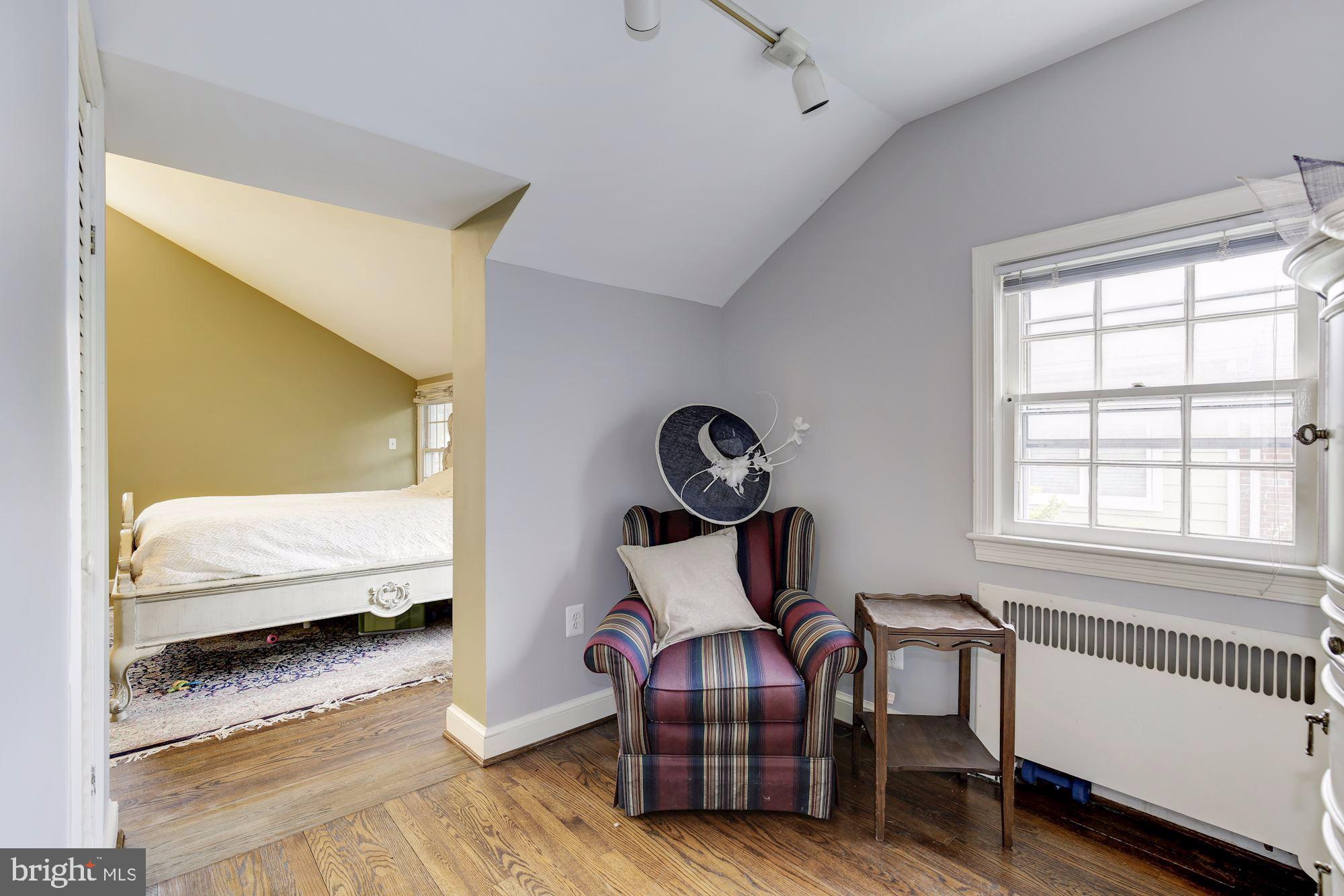 ALTA VISTA - Residential