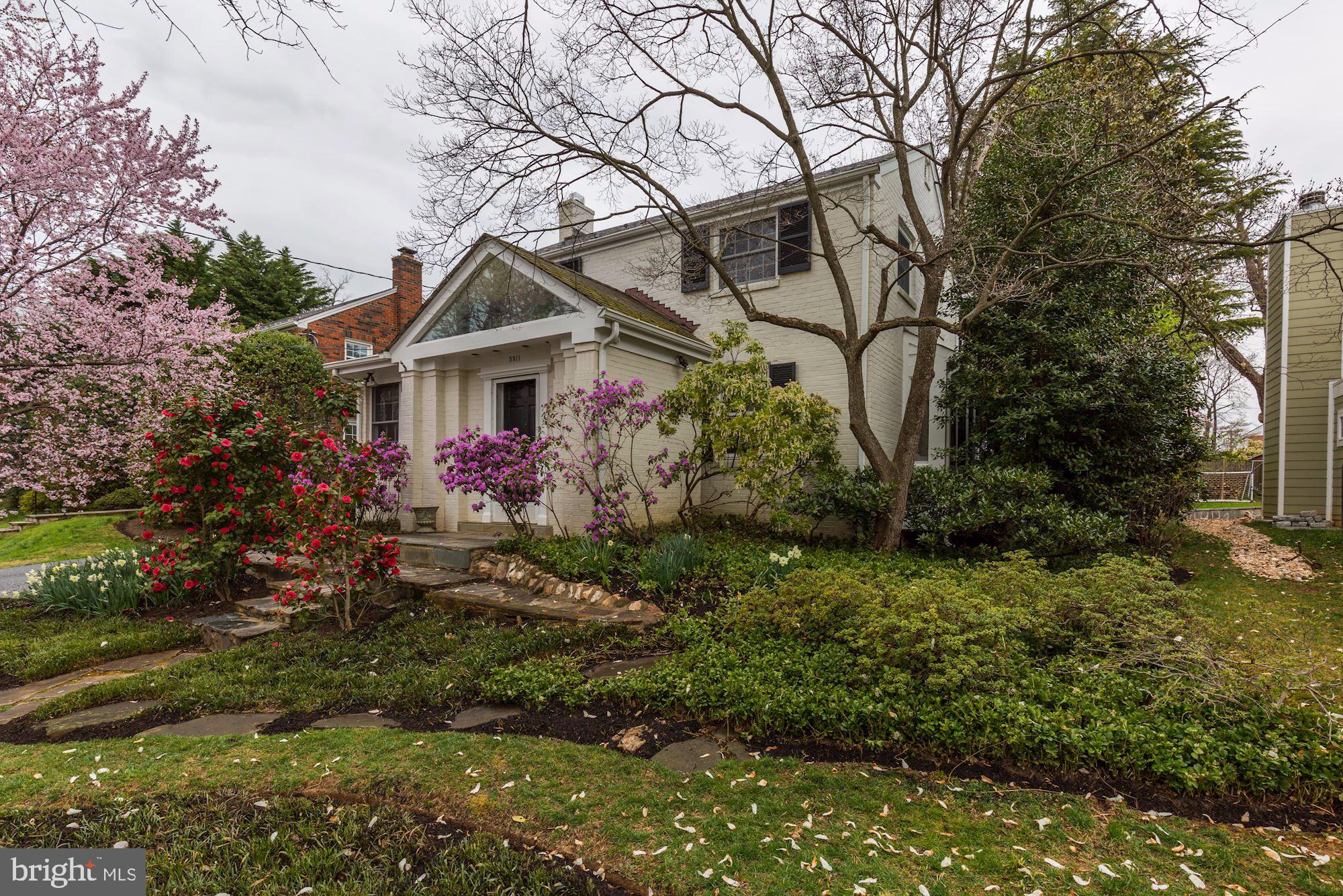 ALTA VISTA - Residential